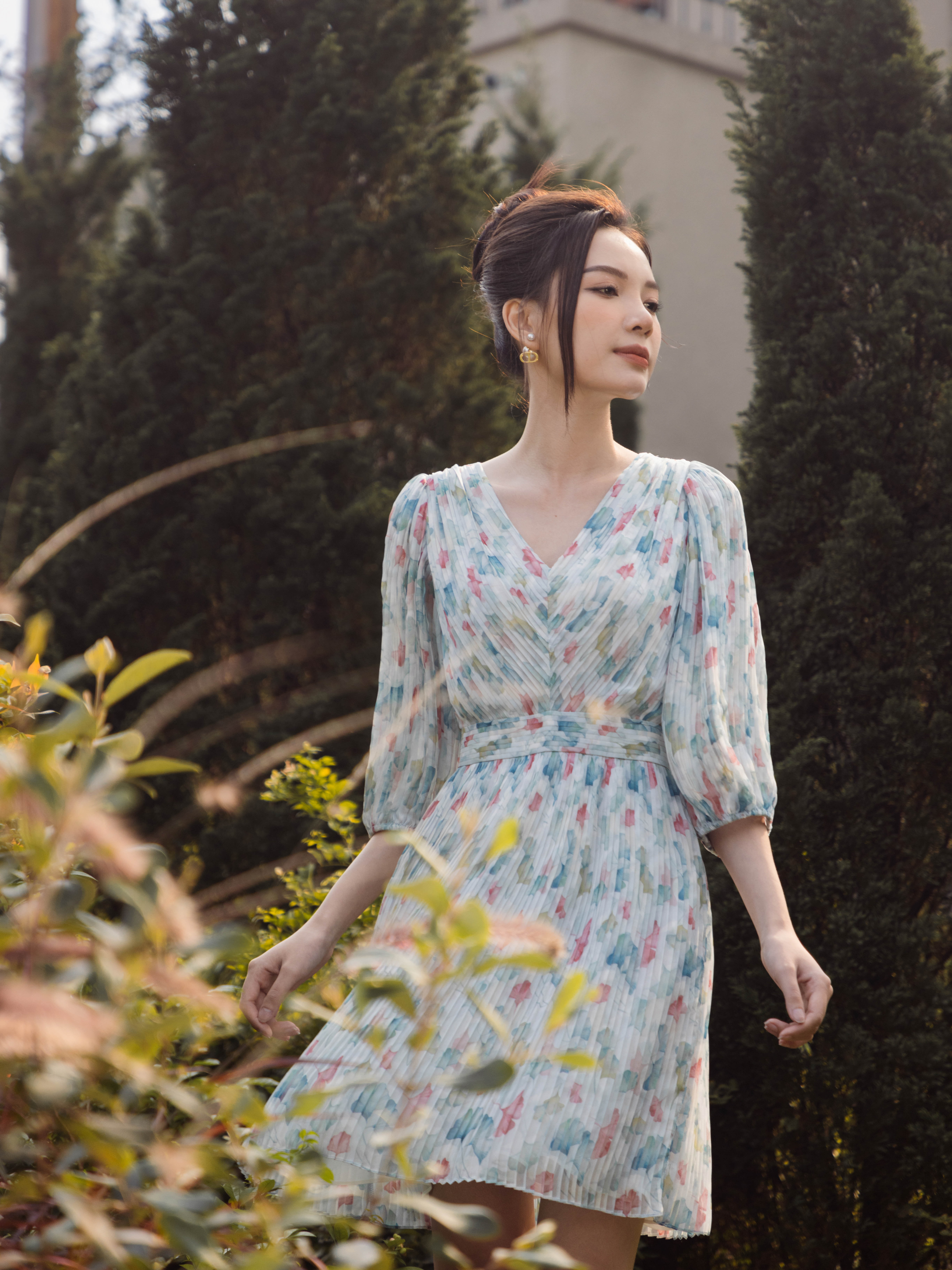 Váy liền dập ly cả thân tay bồng