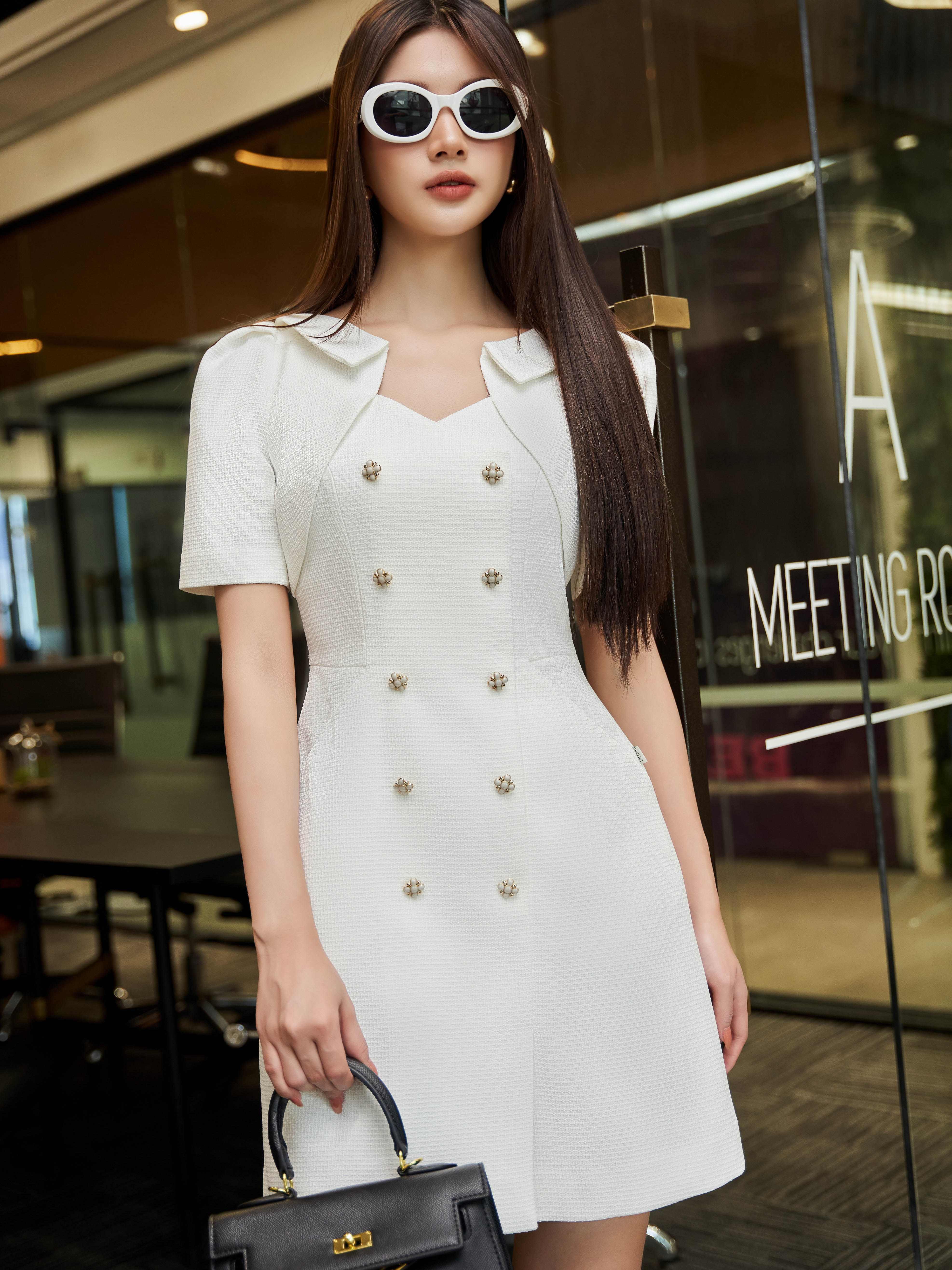 Váy vạt lệch 2 hàng cúc tay bồng