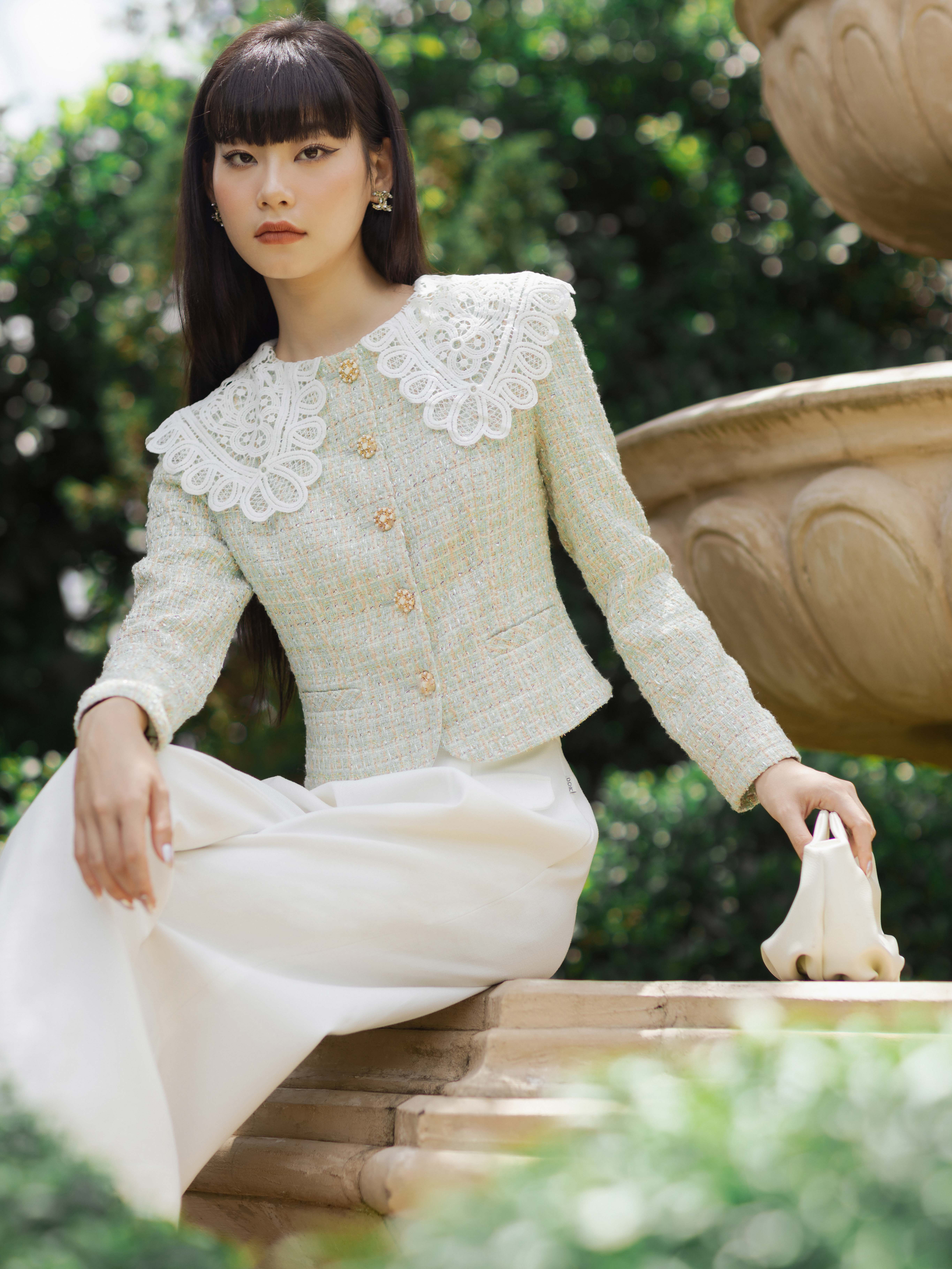 Áo khoác cổ tròn phối lá cổ zen