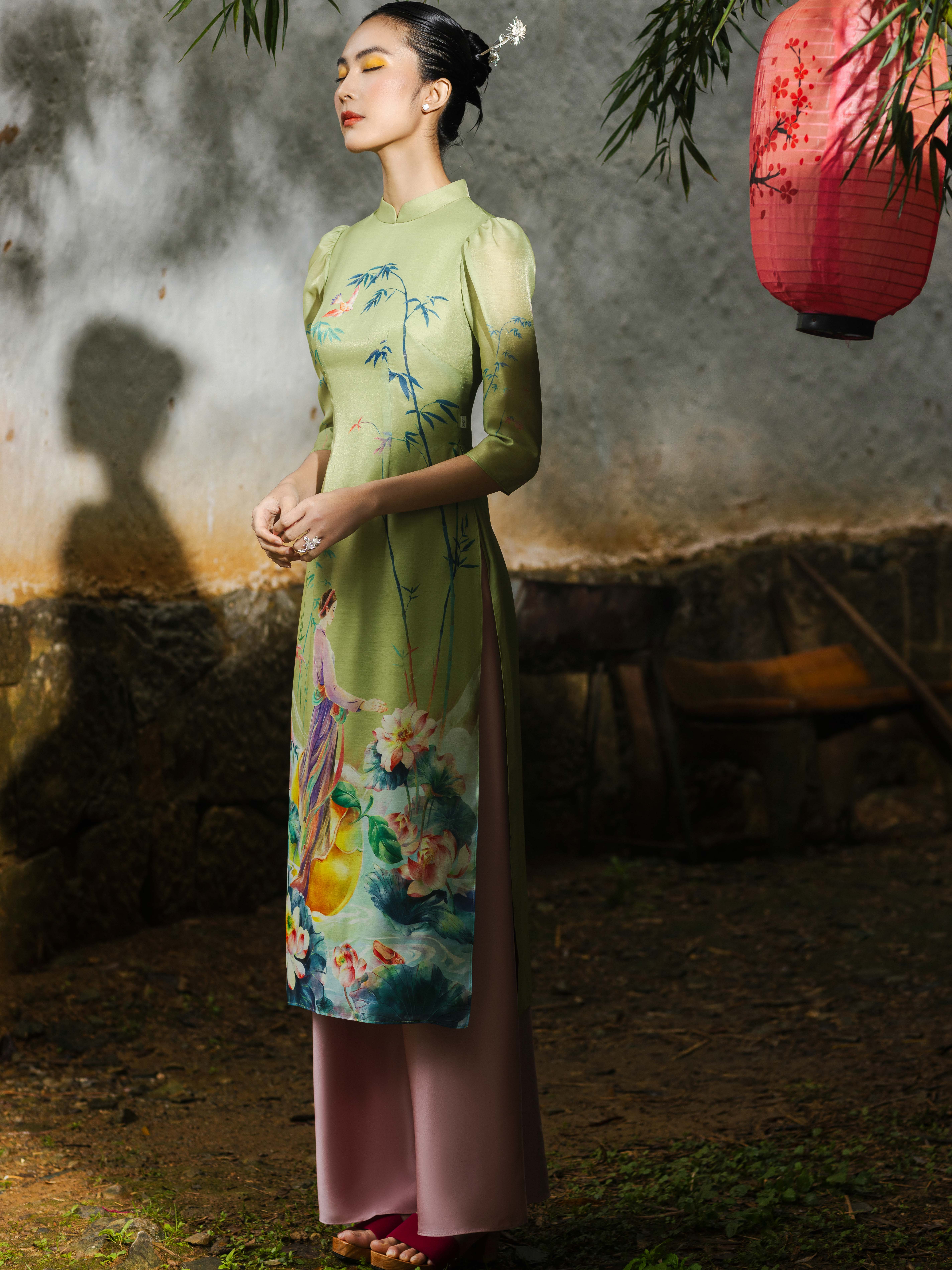 Áo dài Thủy Liên