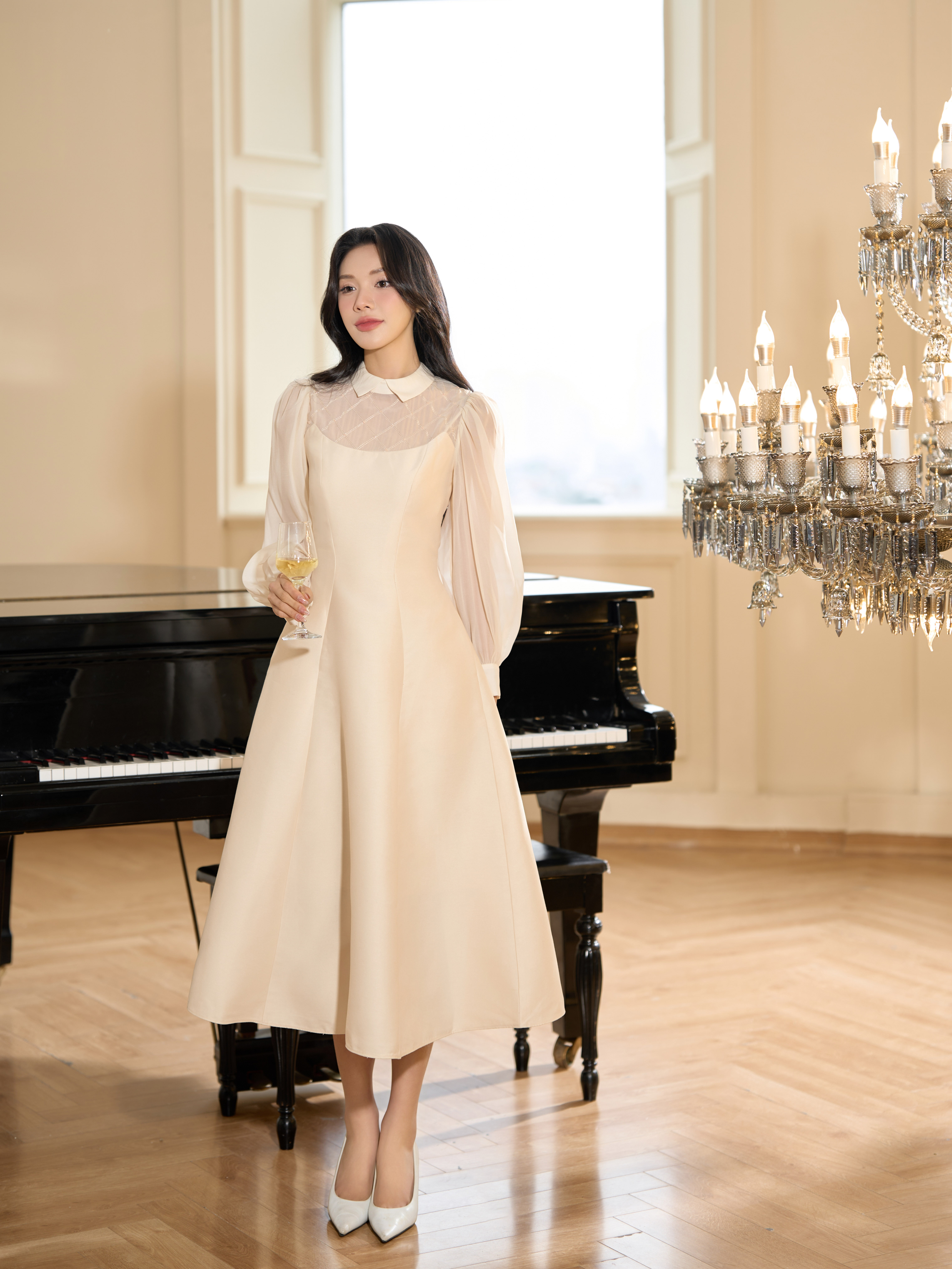 Váy liền tay ngực phối tơ
