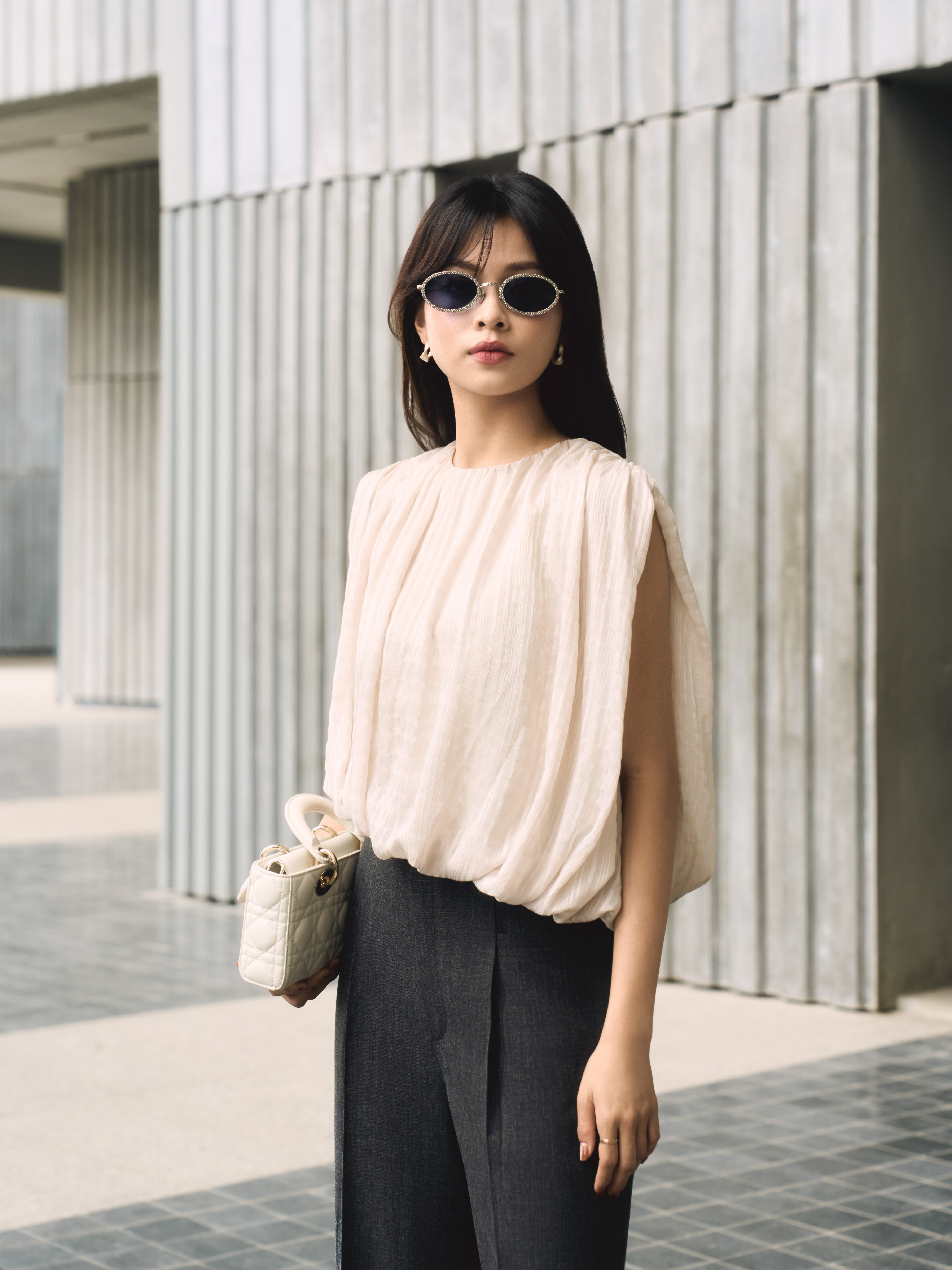 Áo Lửng xếp ly nhúm cổ + gấu
