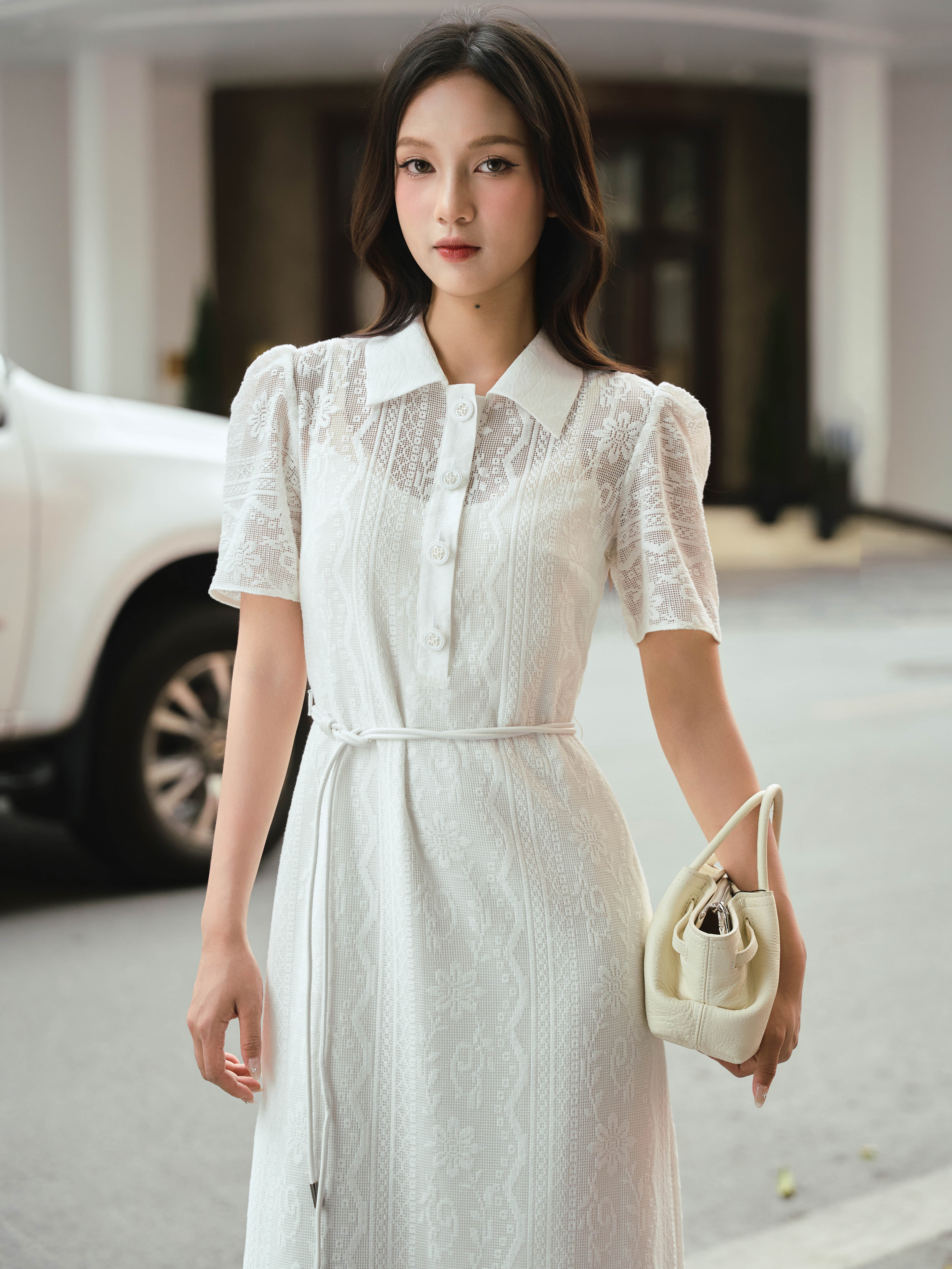 Váy ren cổ đức tay cộc có dây đai