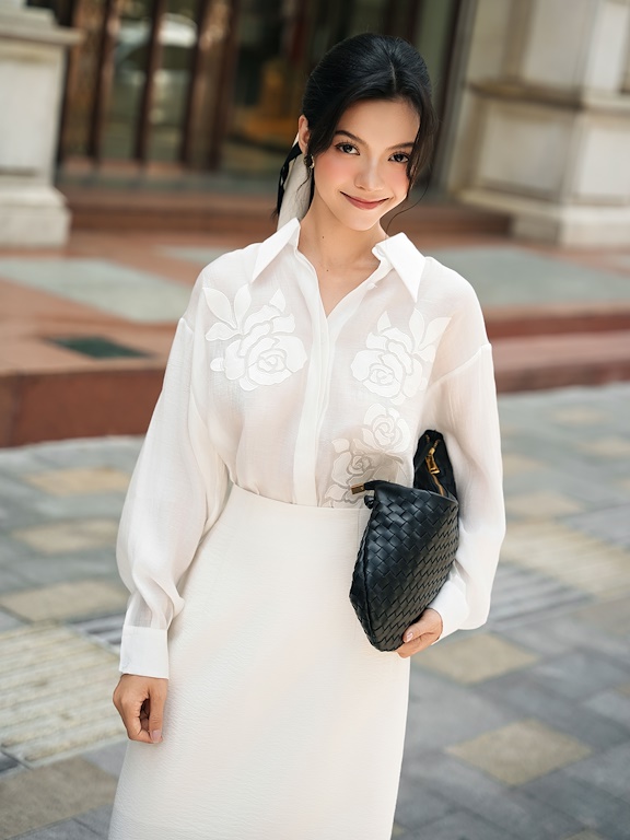 Áo sơ mi dài tay đắp hoa thêu