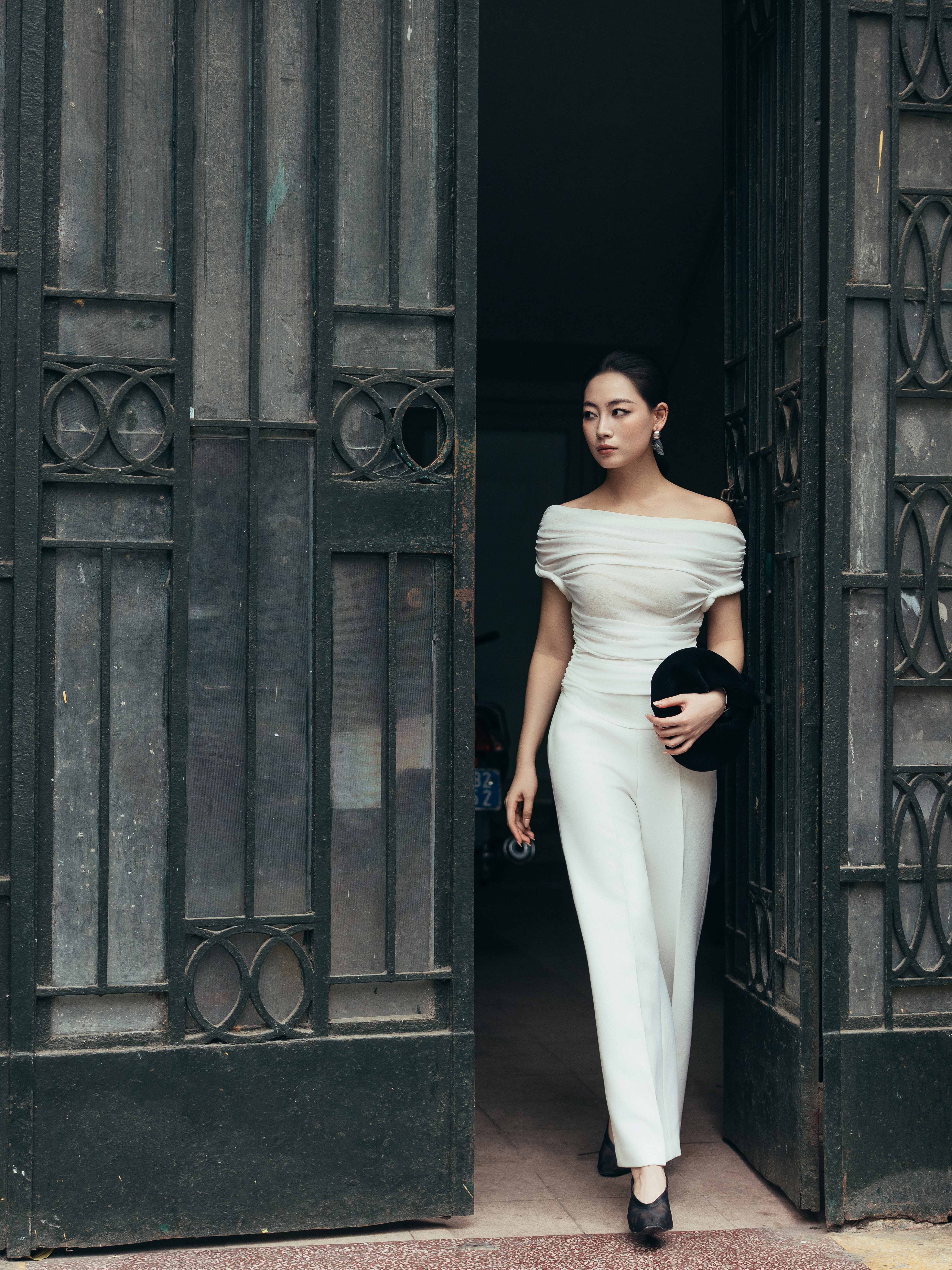 Quần suông cạp liền