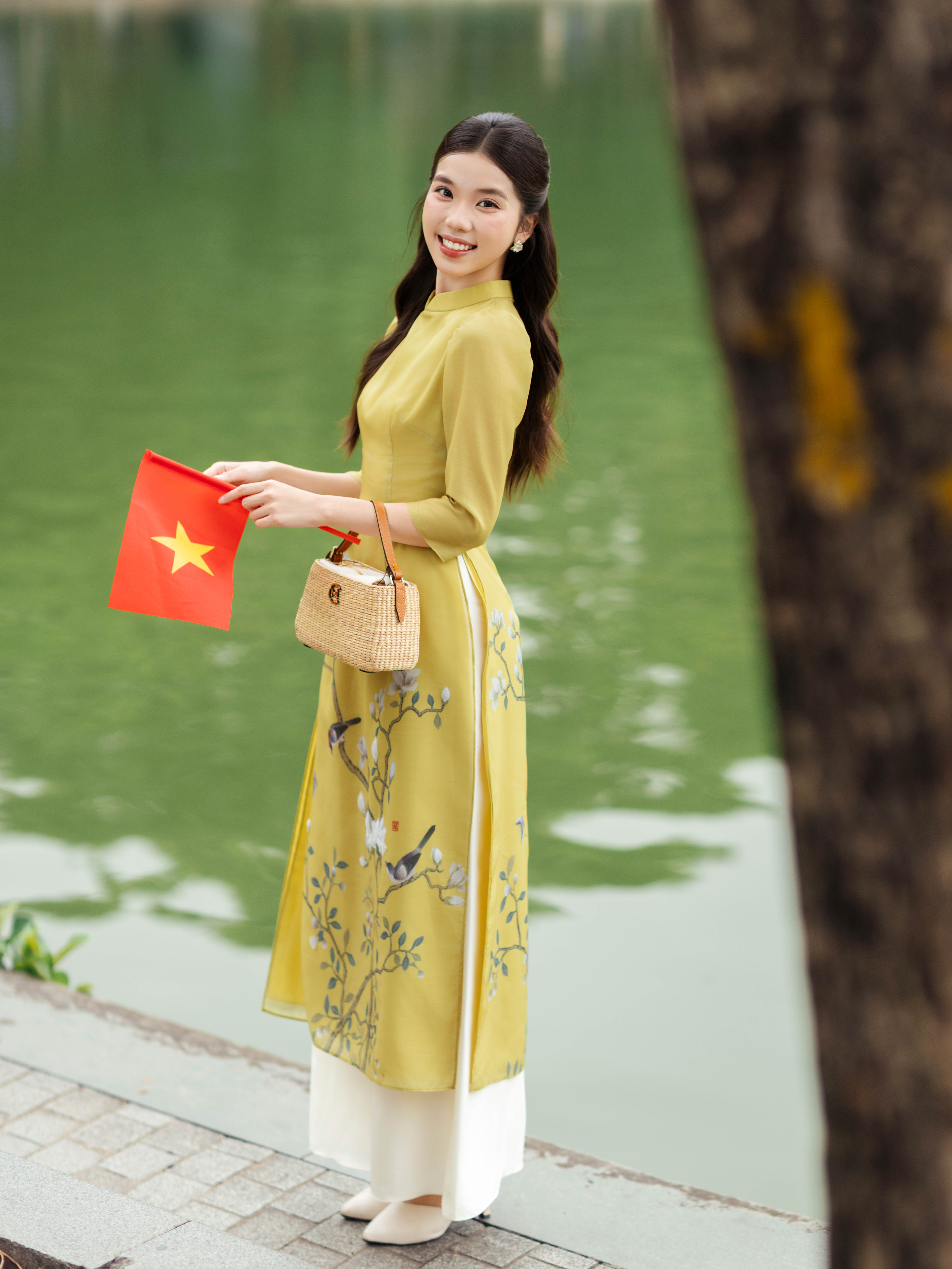 Áo dài Hoa mộc lan