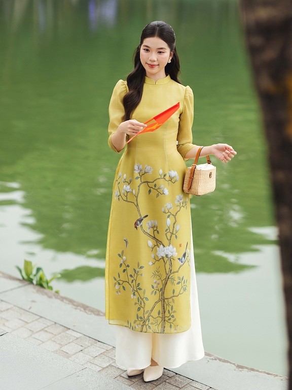Áo dài Hoa mộc lan