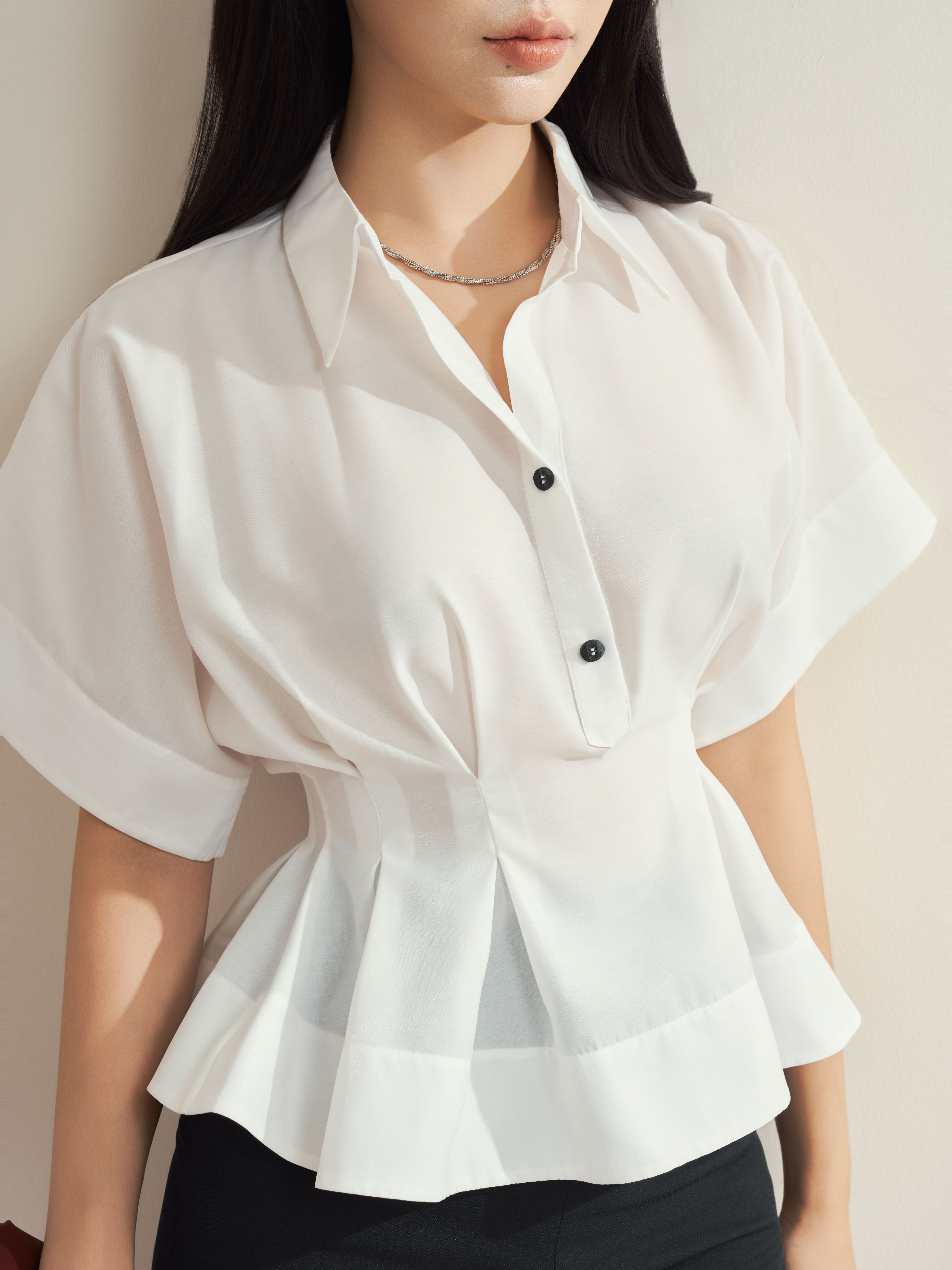 Áo sơ mi liền tay can eo xếp ly xòe gấu