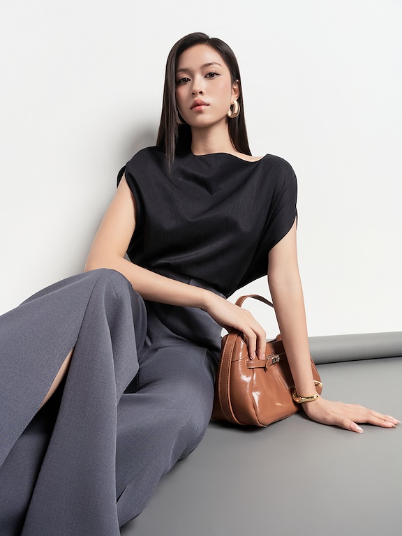 Áo liền tay cổ thuyền