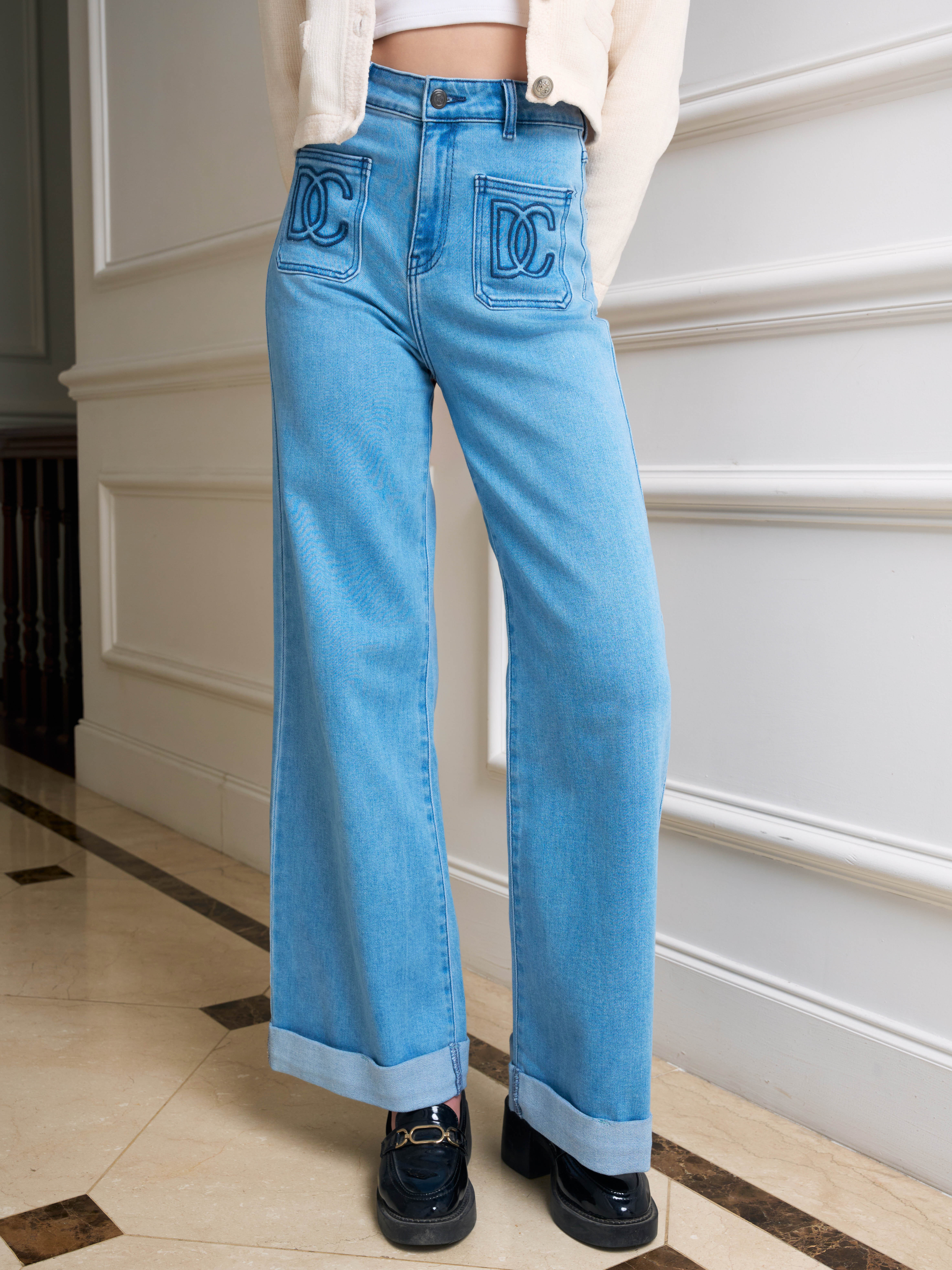 Quần Jean ống suông gấu lật túi thêu DC-DC11