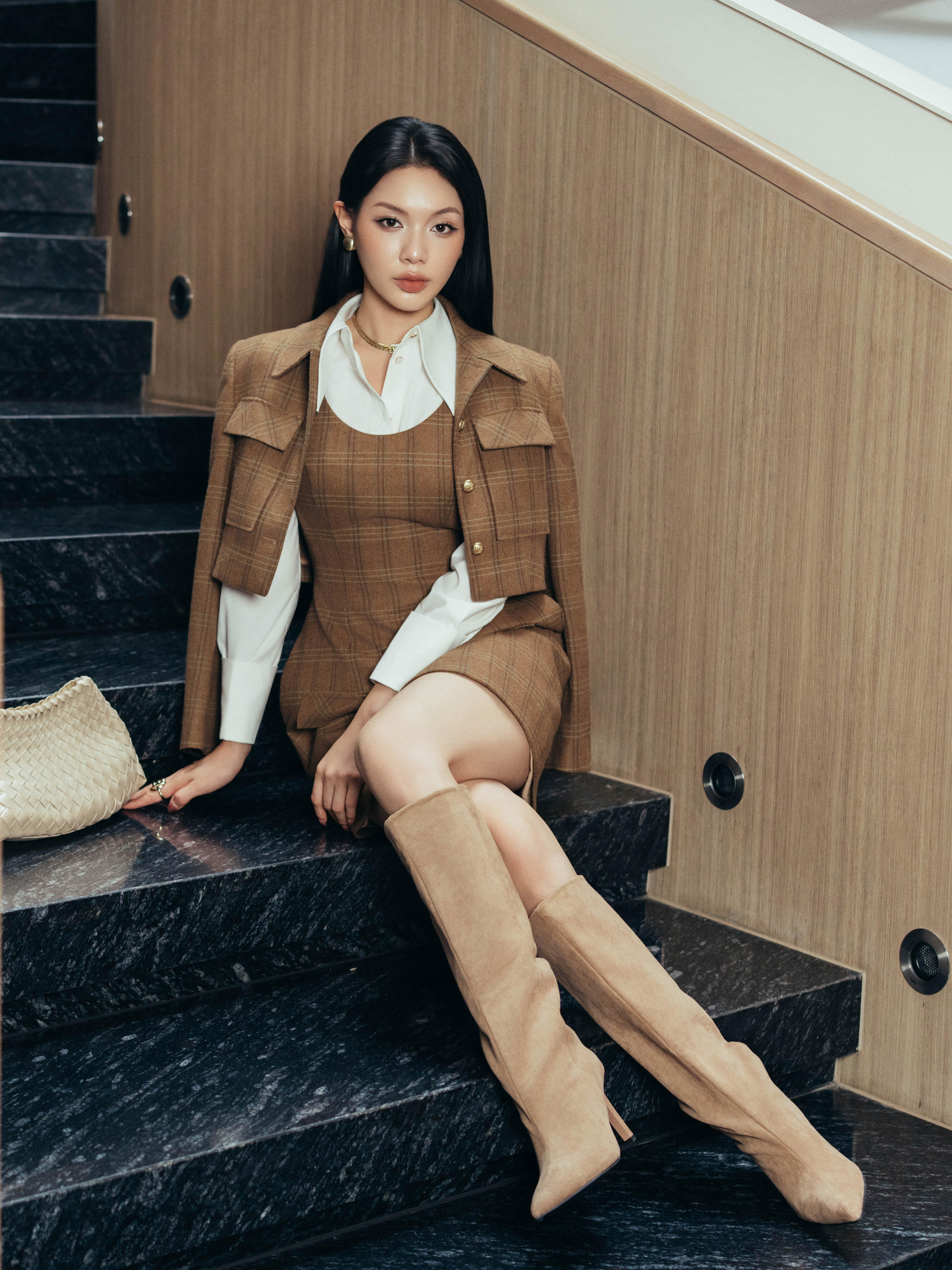 Váy dạ không tay có 2 nắp túi trước_AV.1-952