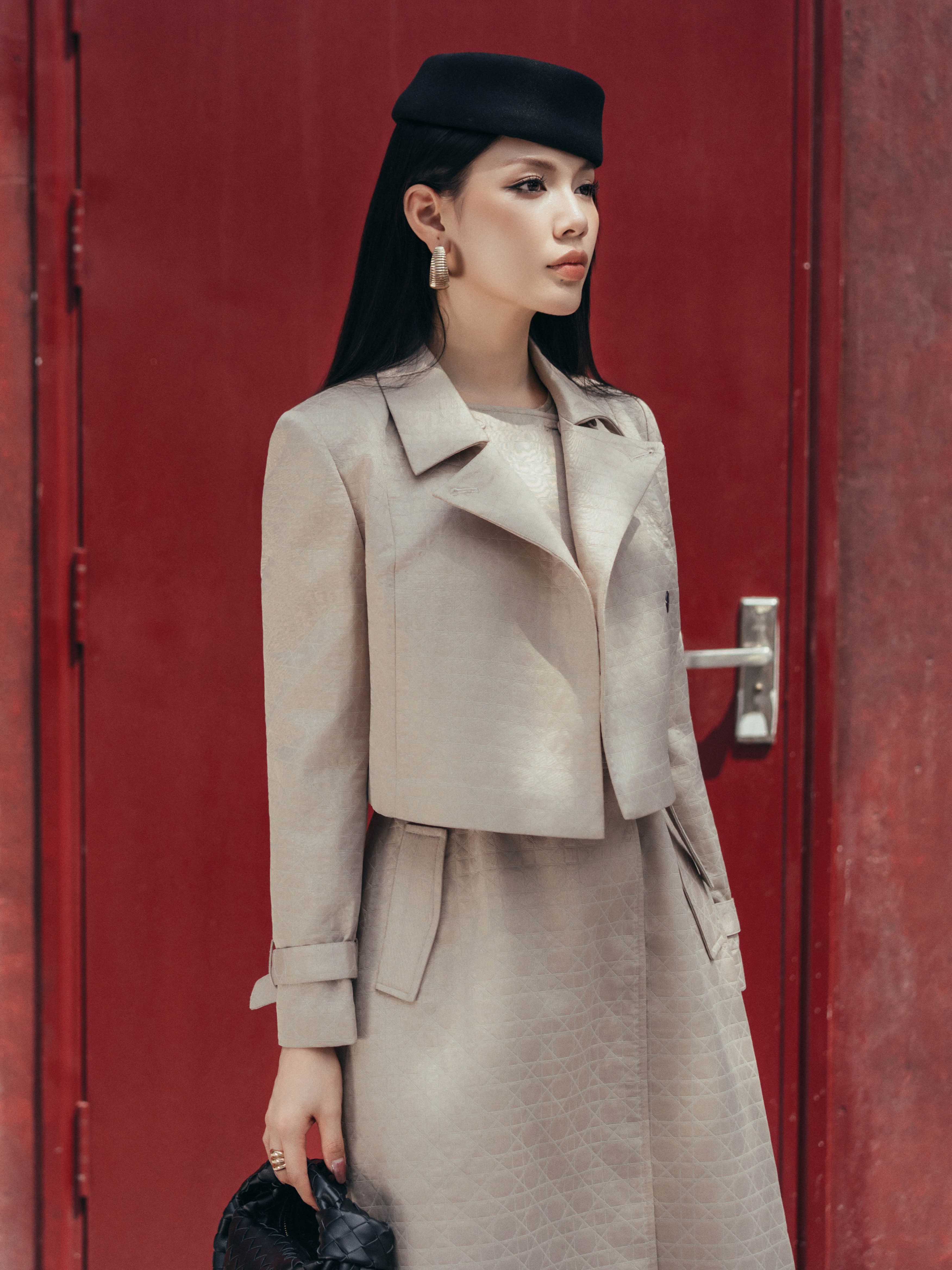 ao-khoac-2-chi-tiet-co-2-ve_mt-ao-ngoai315-898266