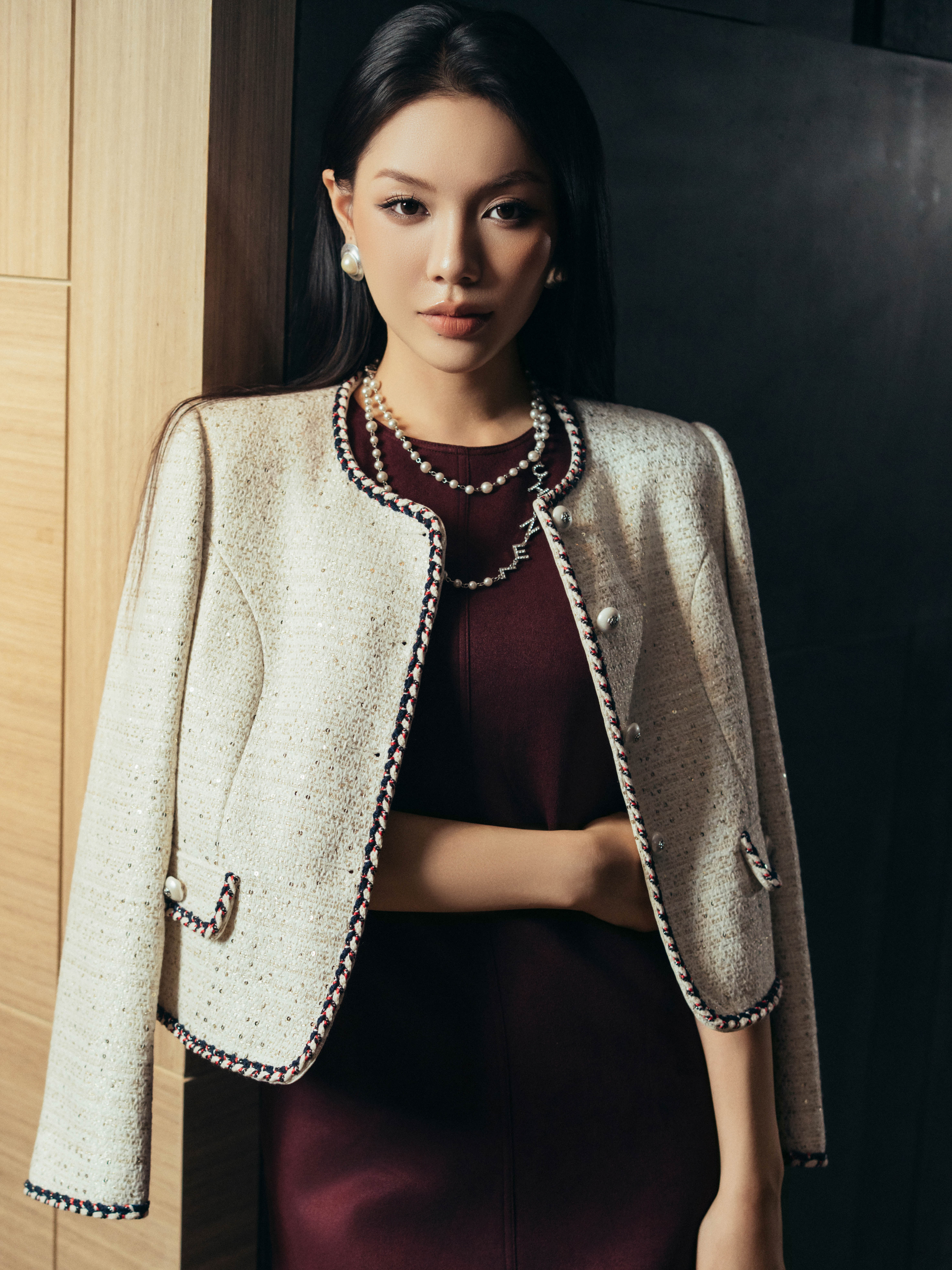 Váy da lộn A ngắn không tay