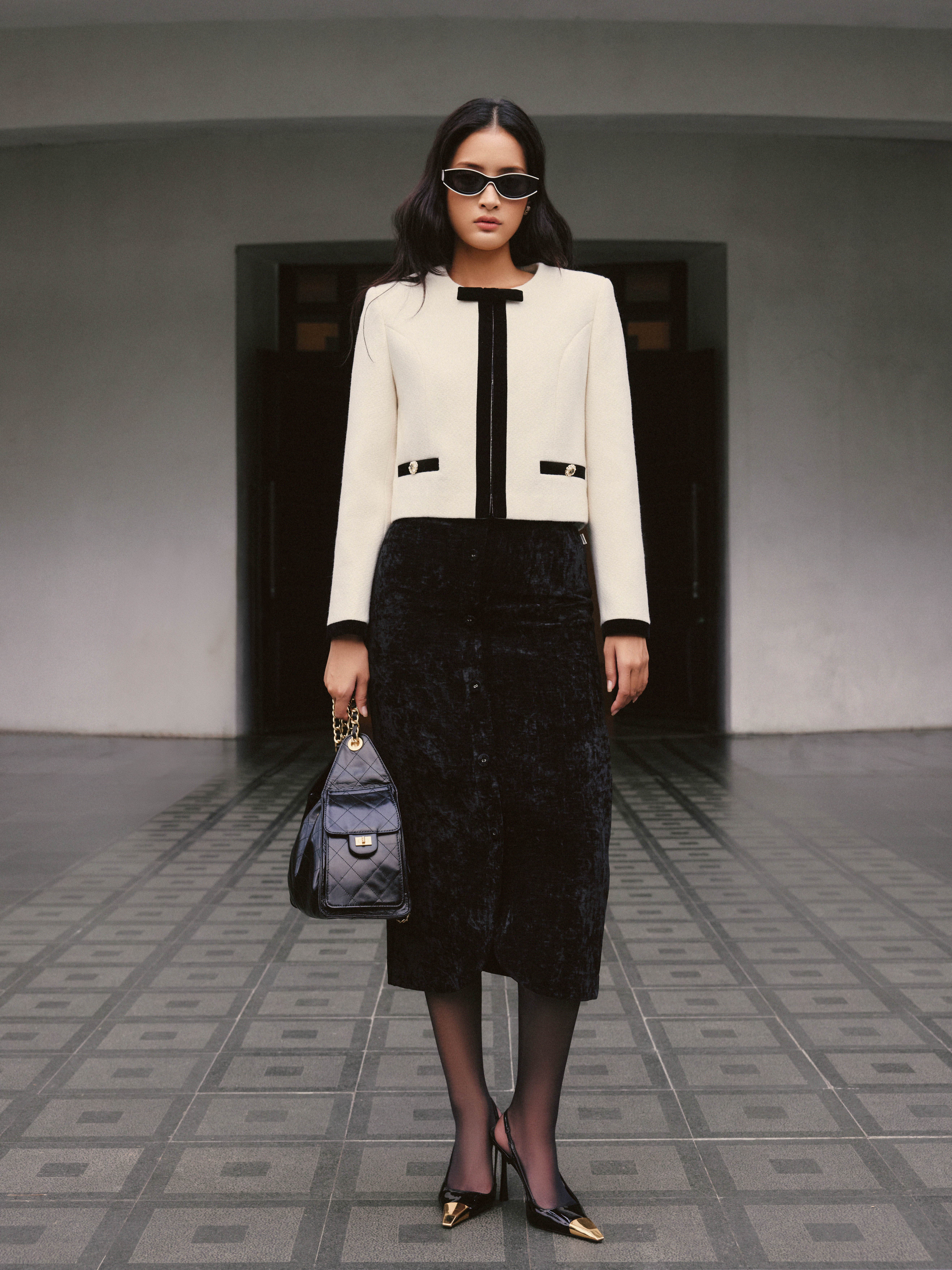 Áo tweet dáng lửng nơ cổ