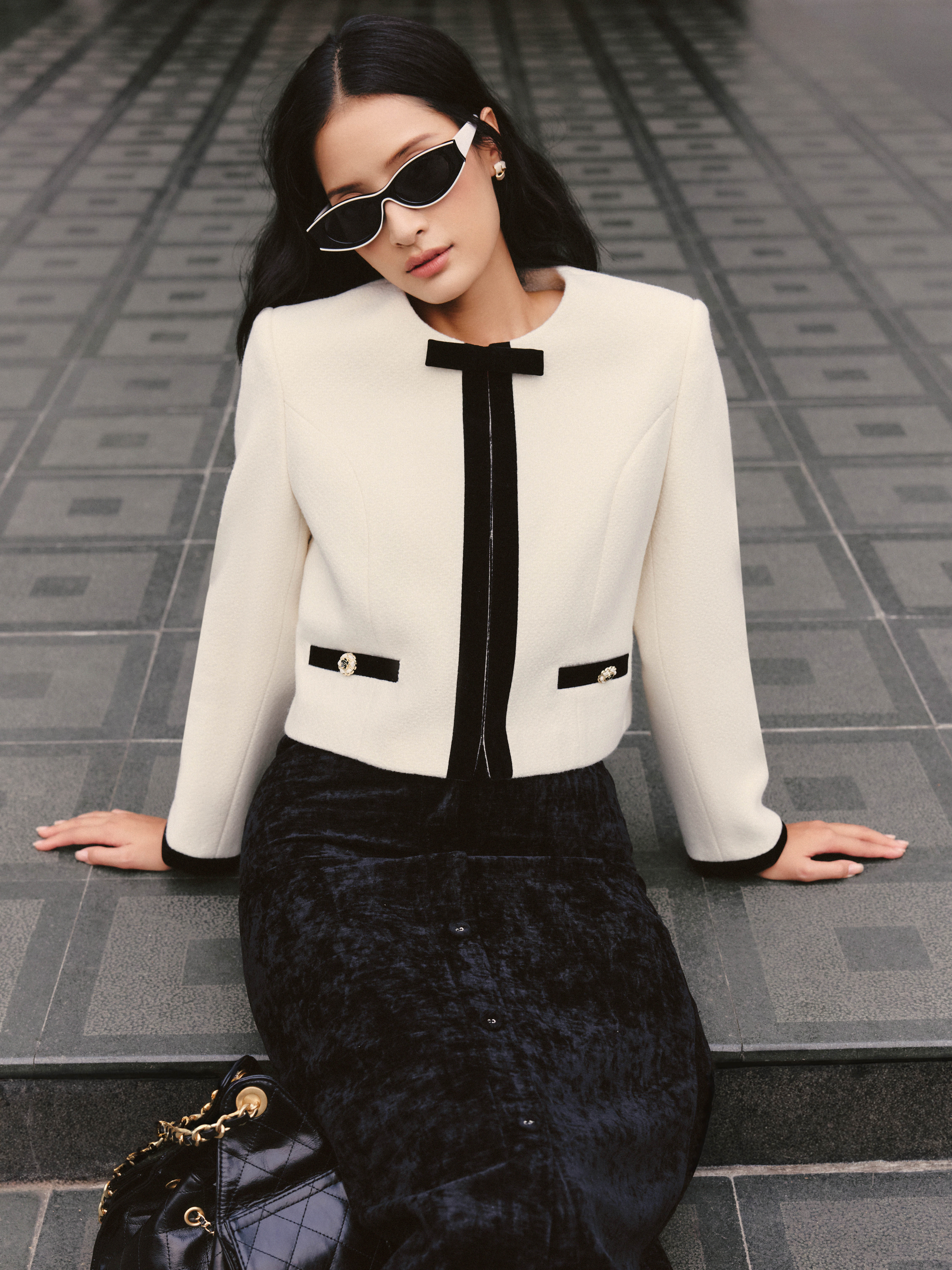 Áo tweet dáng lửng nơ cổ