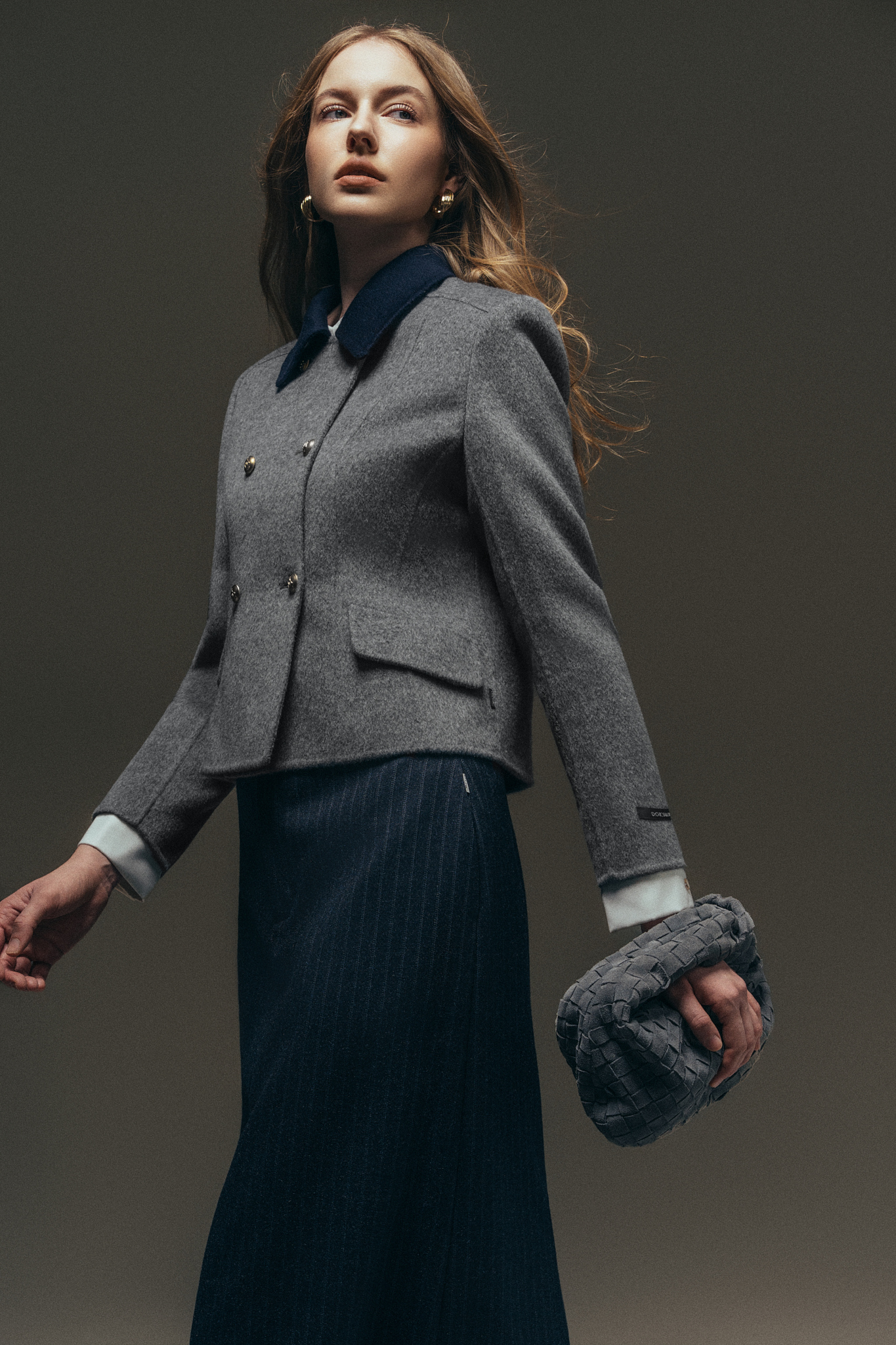 Áo dạ handmade dáng ngắn phối cổ