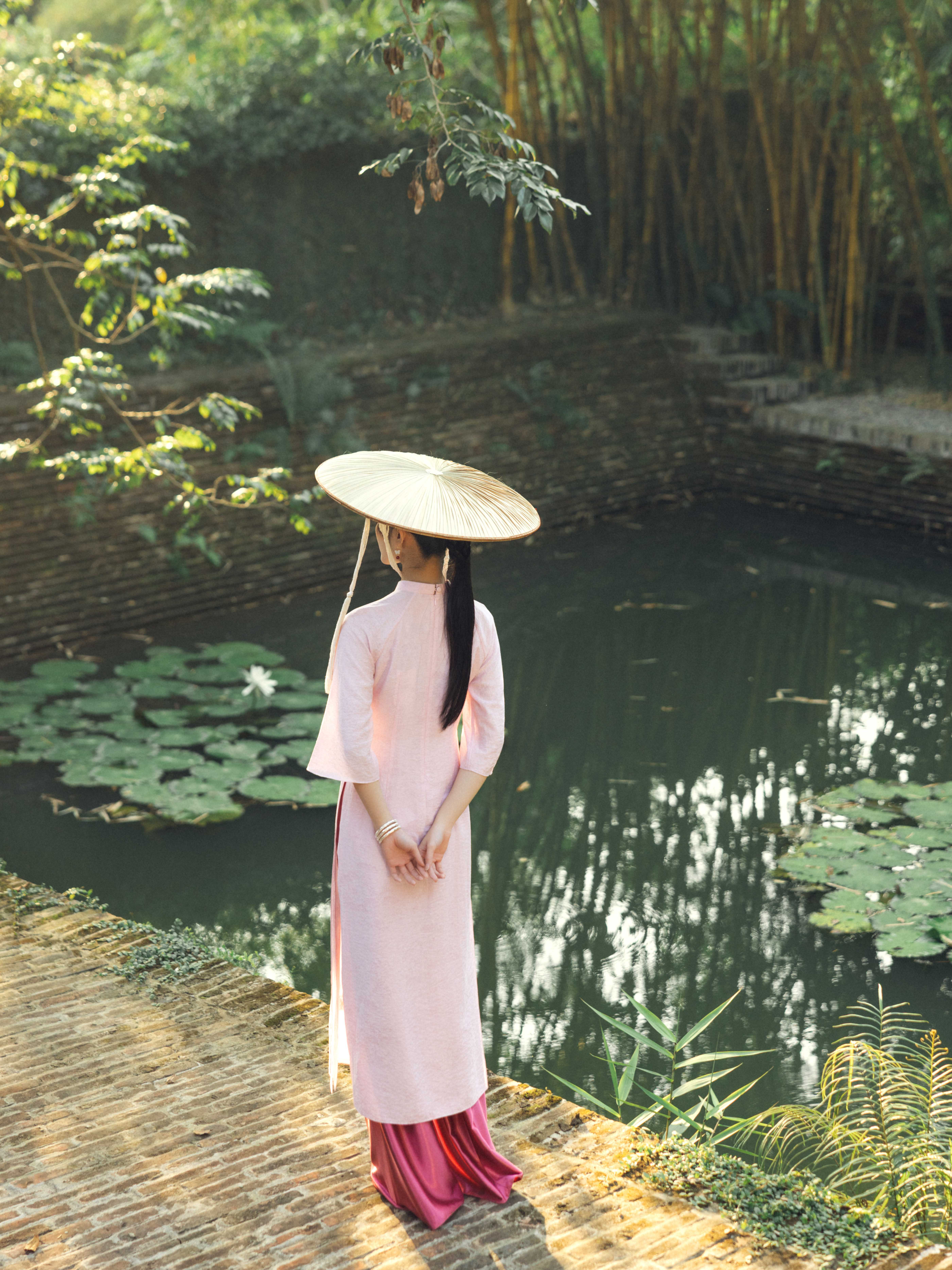 Áo dài Tường Viên