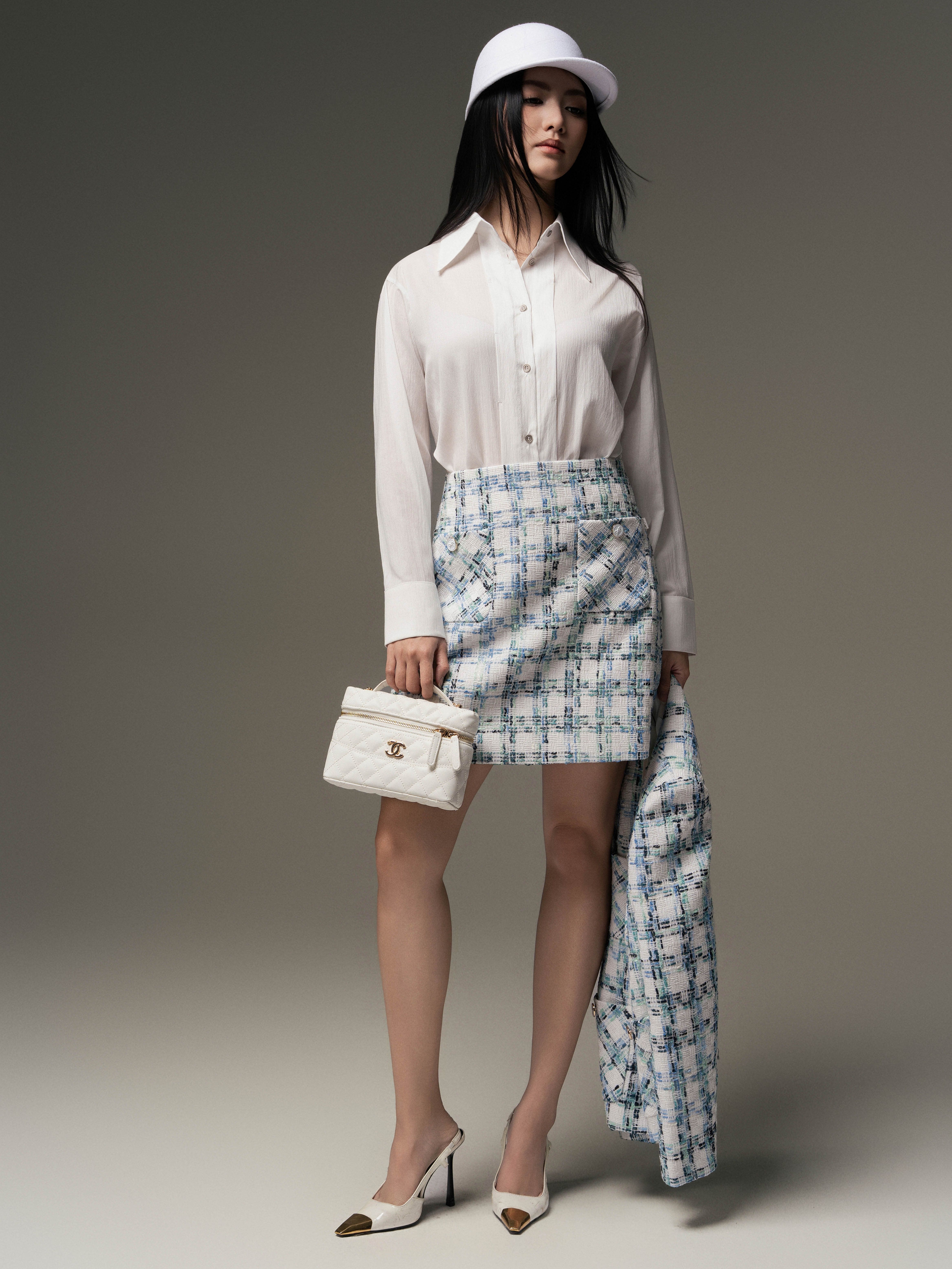 Chân váy tweed kẻ ô 2 túi ốp trước