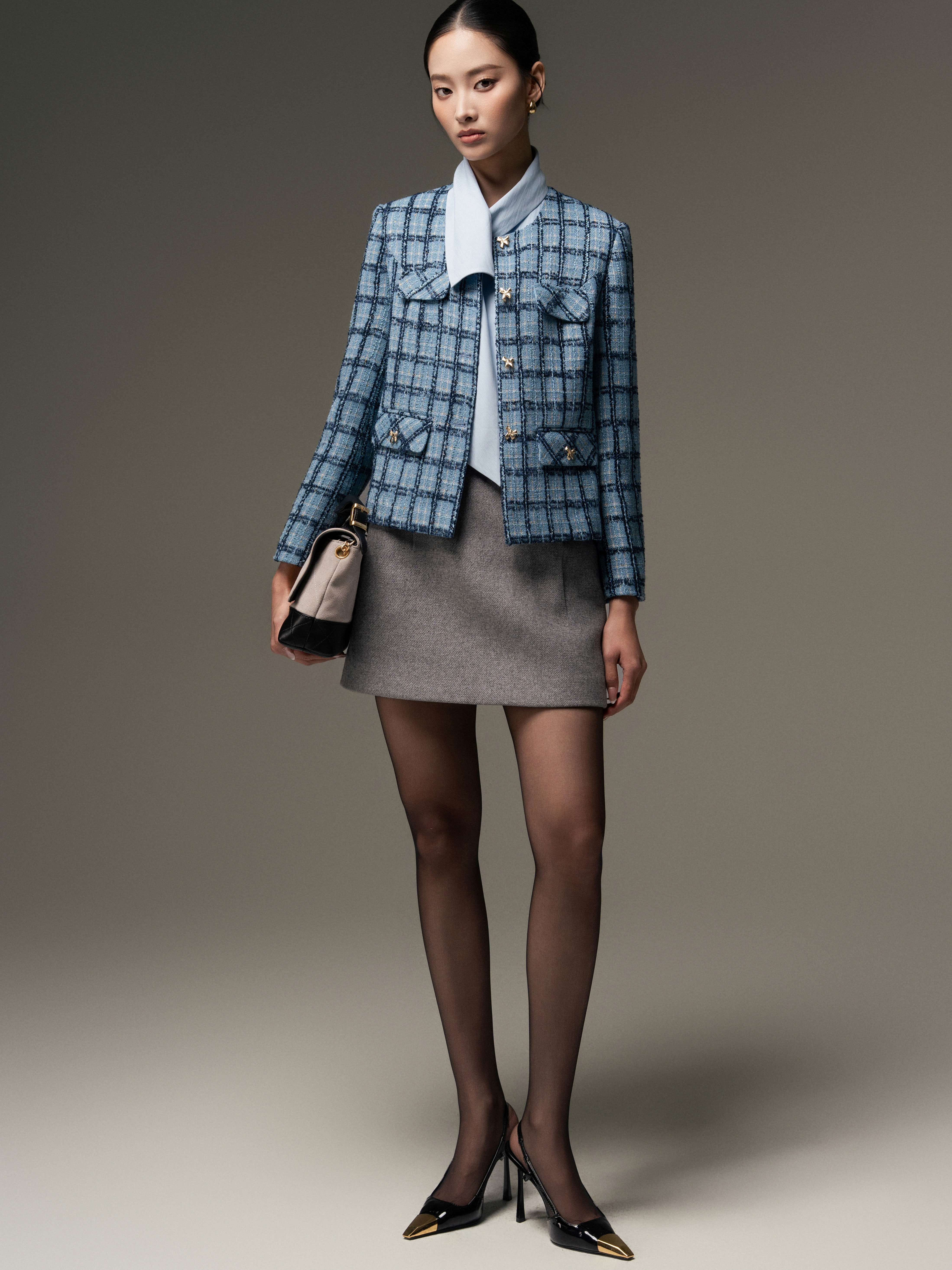 Áo sơ mi vạt lệch cổ khăn