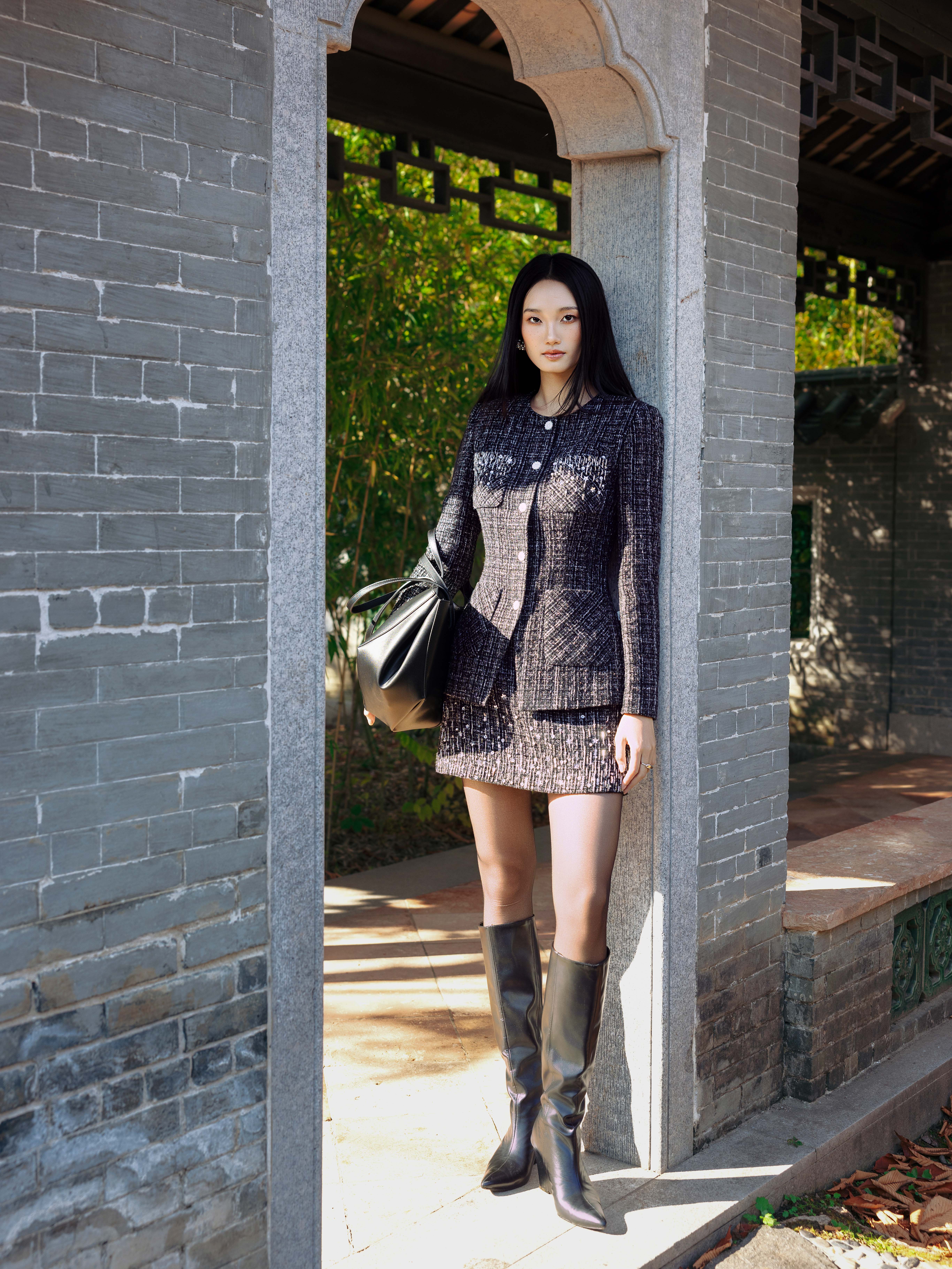 Áo vest cổ tròn túi ốp đính hạt_CV.5-1221