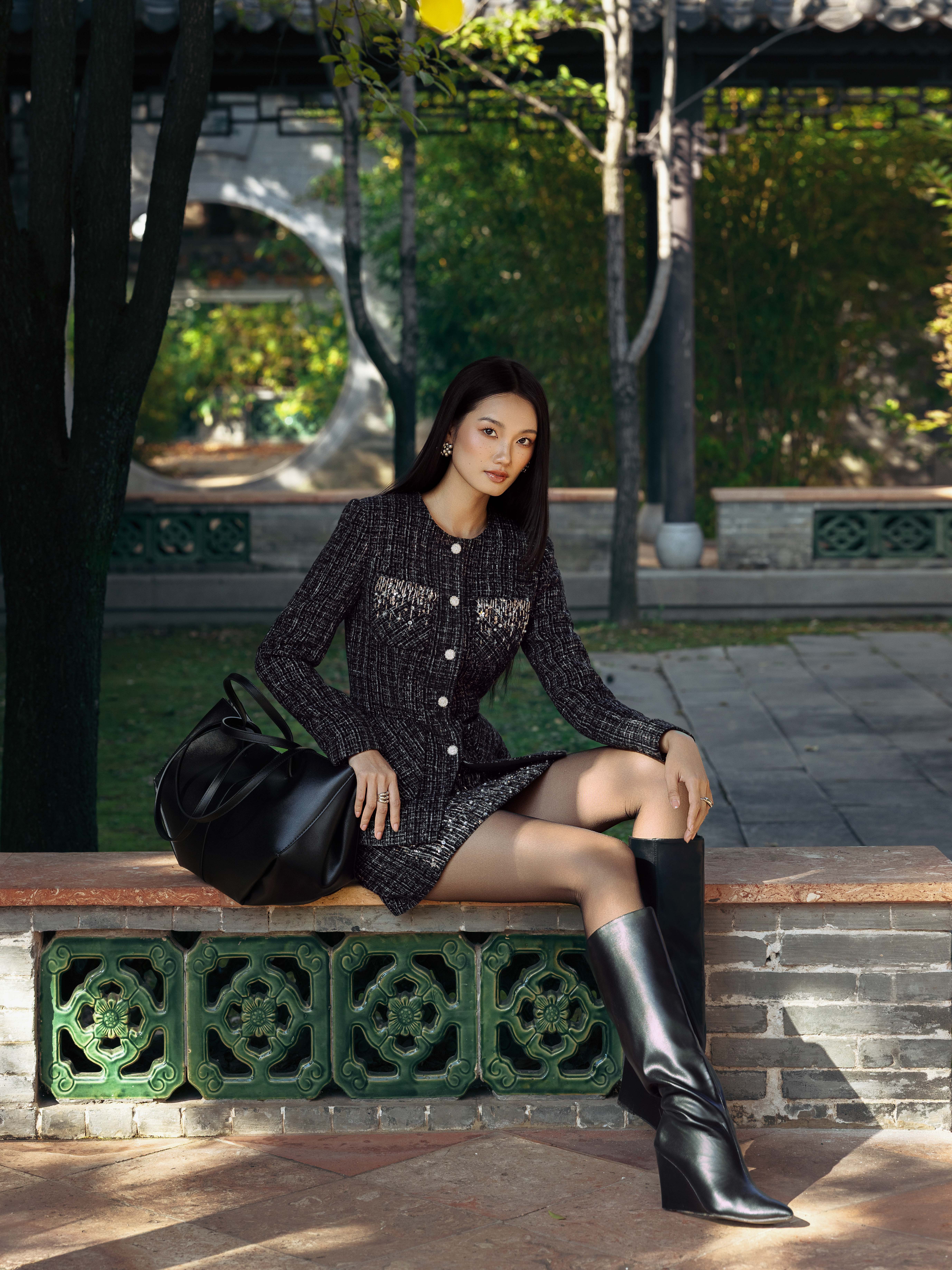 Áo vest cổ tròn túi ốp đính hạt_CV.5-1221