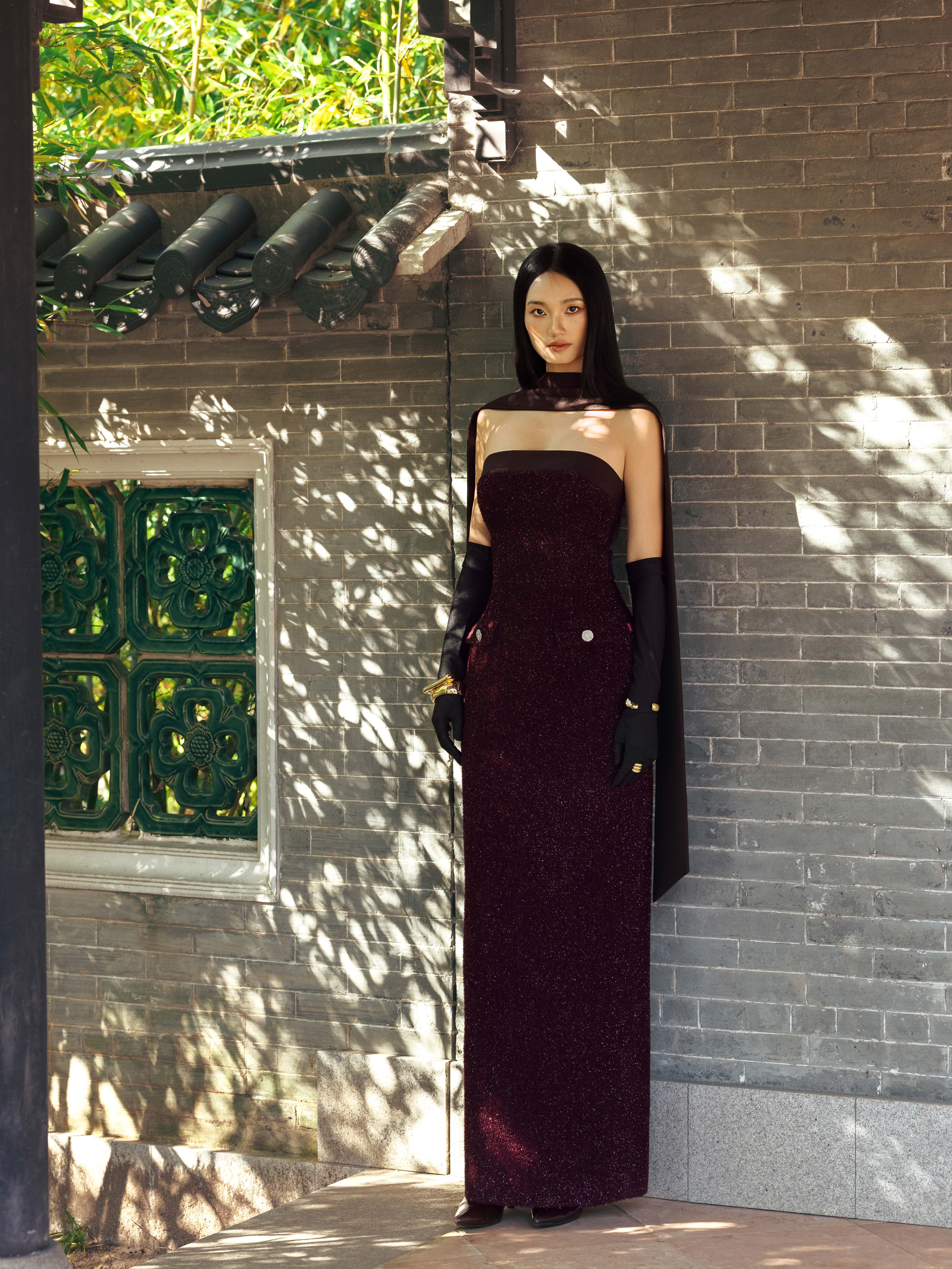 Váy quây dạ tweed dáng dài kèm khăn