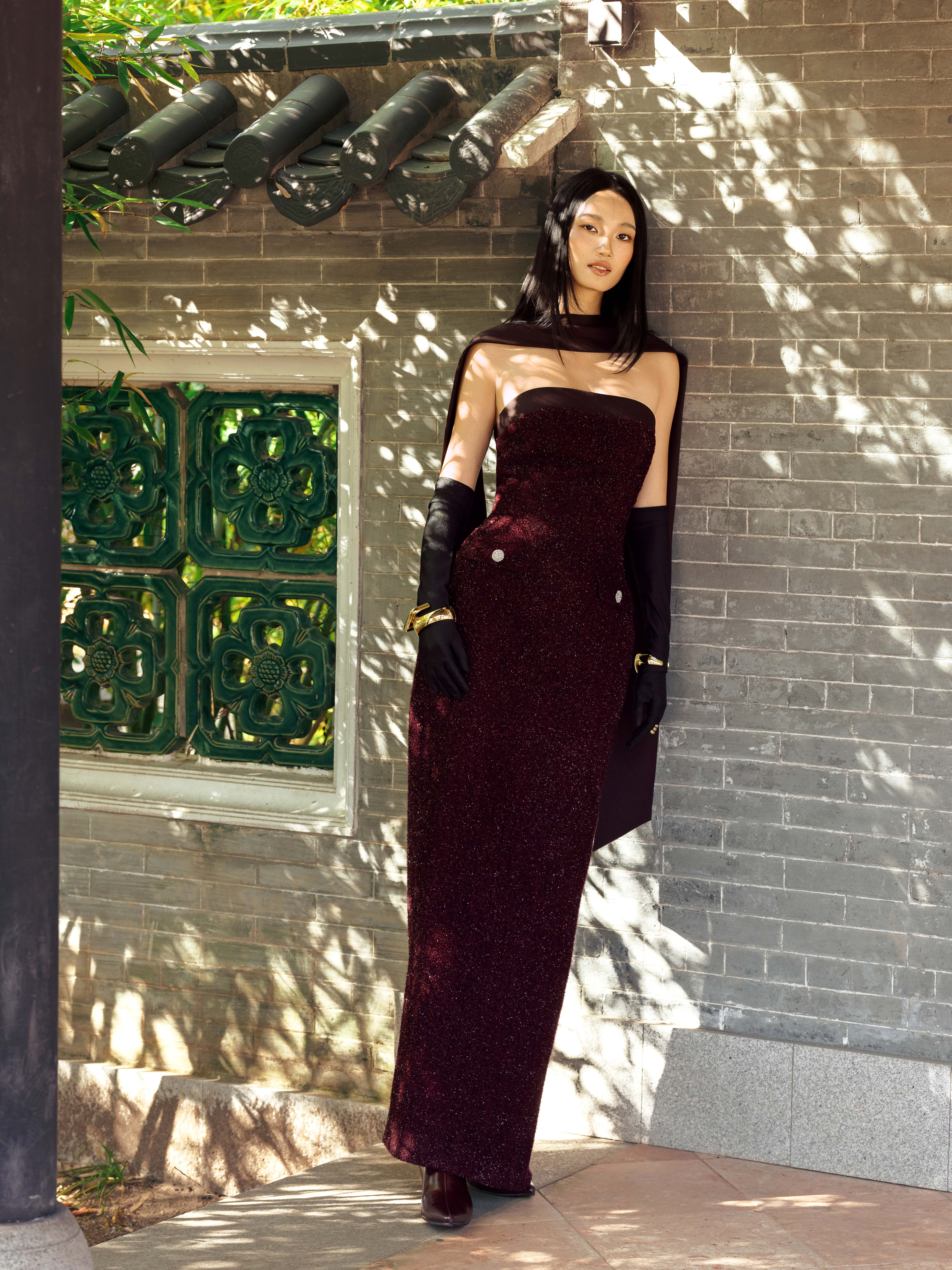 Váy quây dạ tweed dáng dài kèm khăn