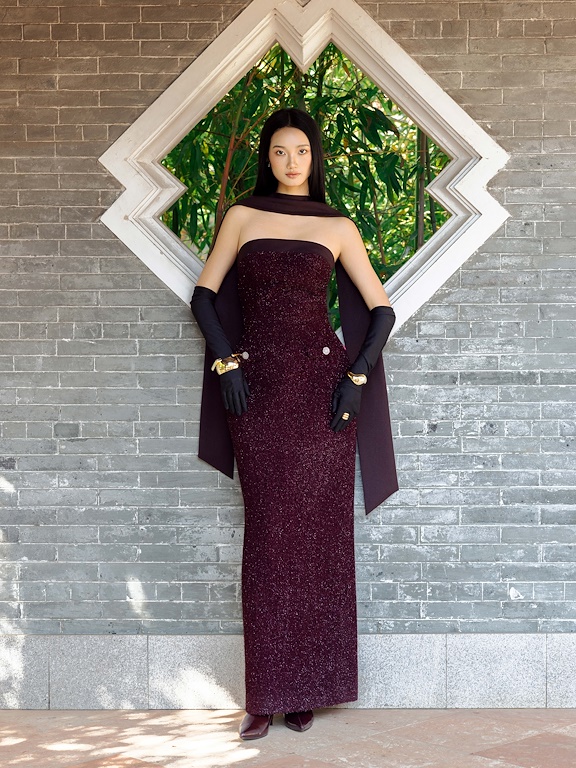 Váy quây dạ tweed dáng dài kèm khăn