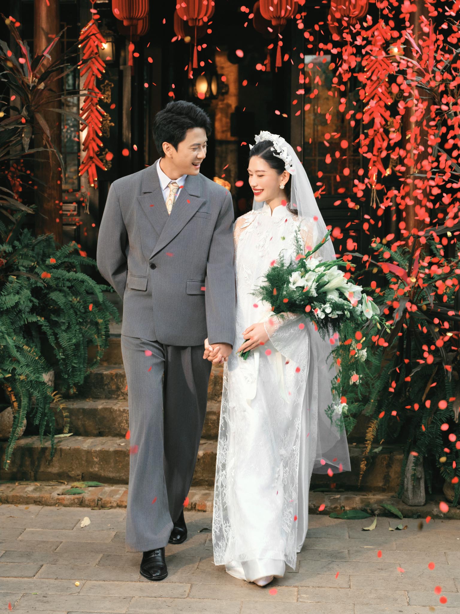 Áo dài Tịnh Uyên