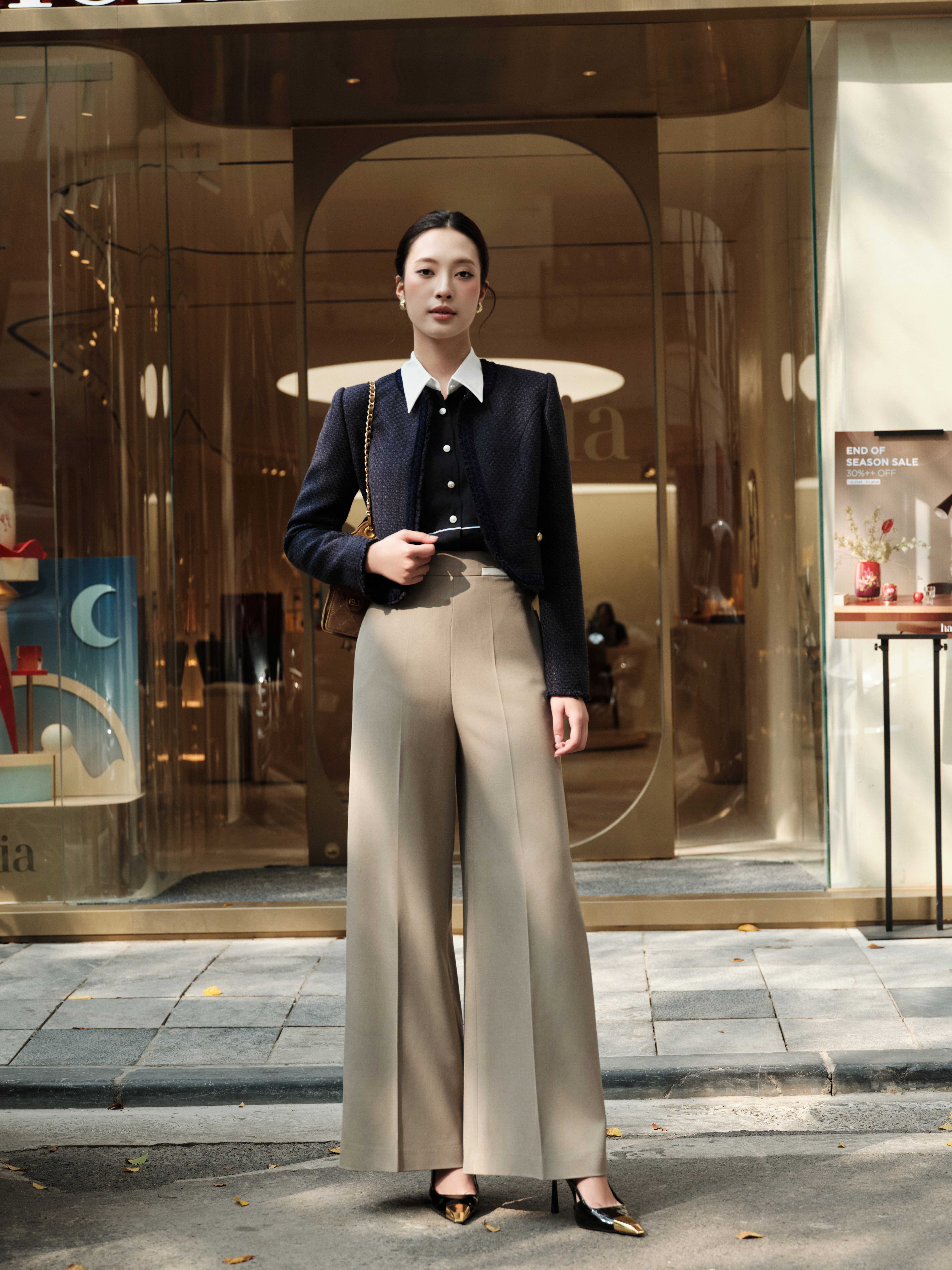 Quần ống đứng phối cạp