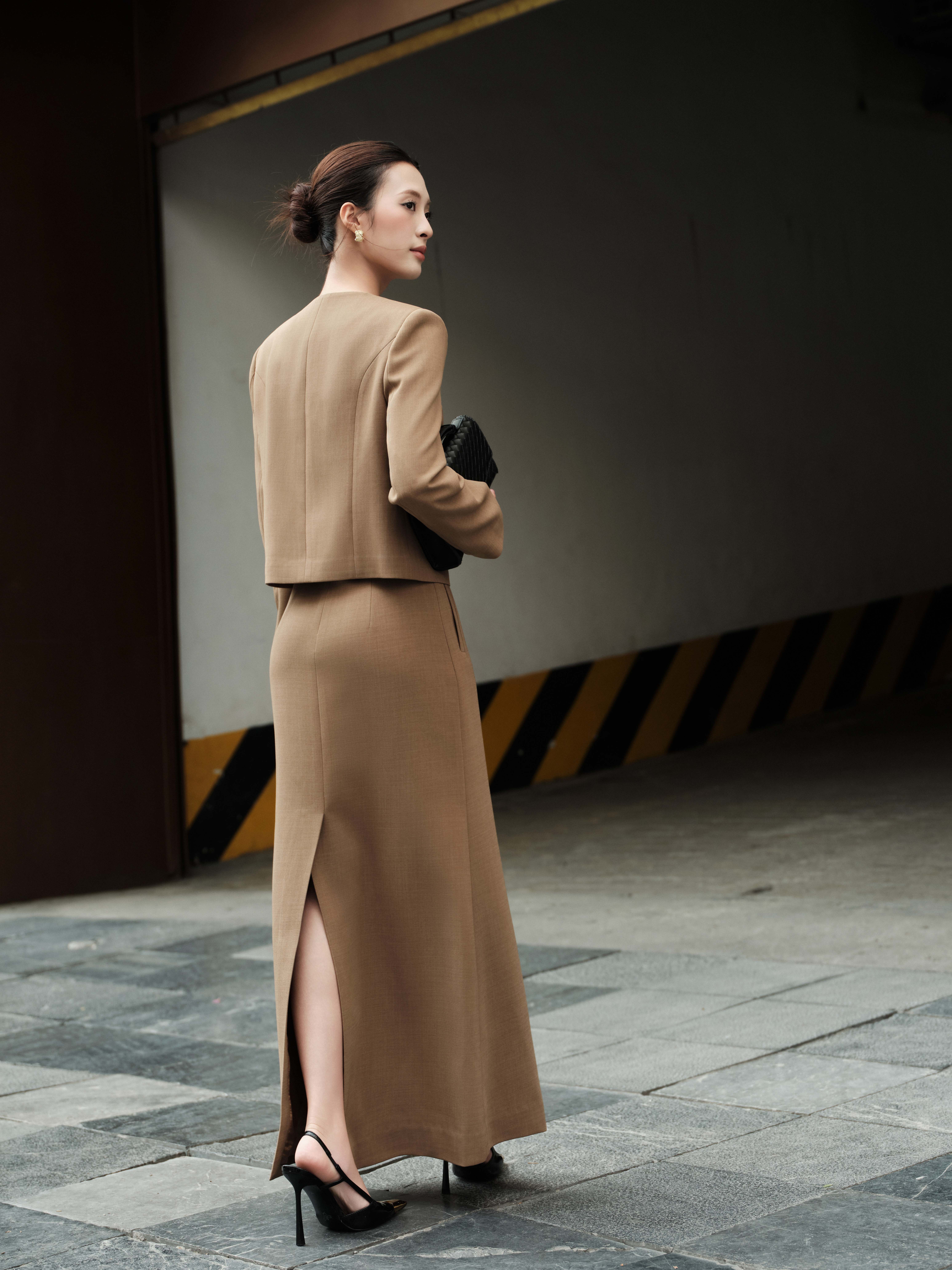 Chân váy midi ôm xòe cạp rời_AV.1-972