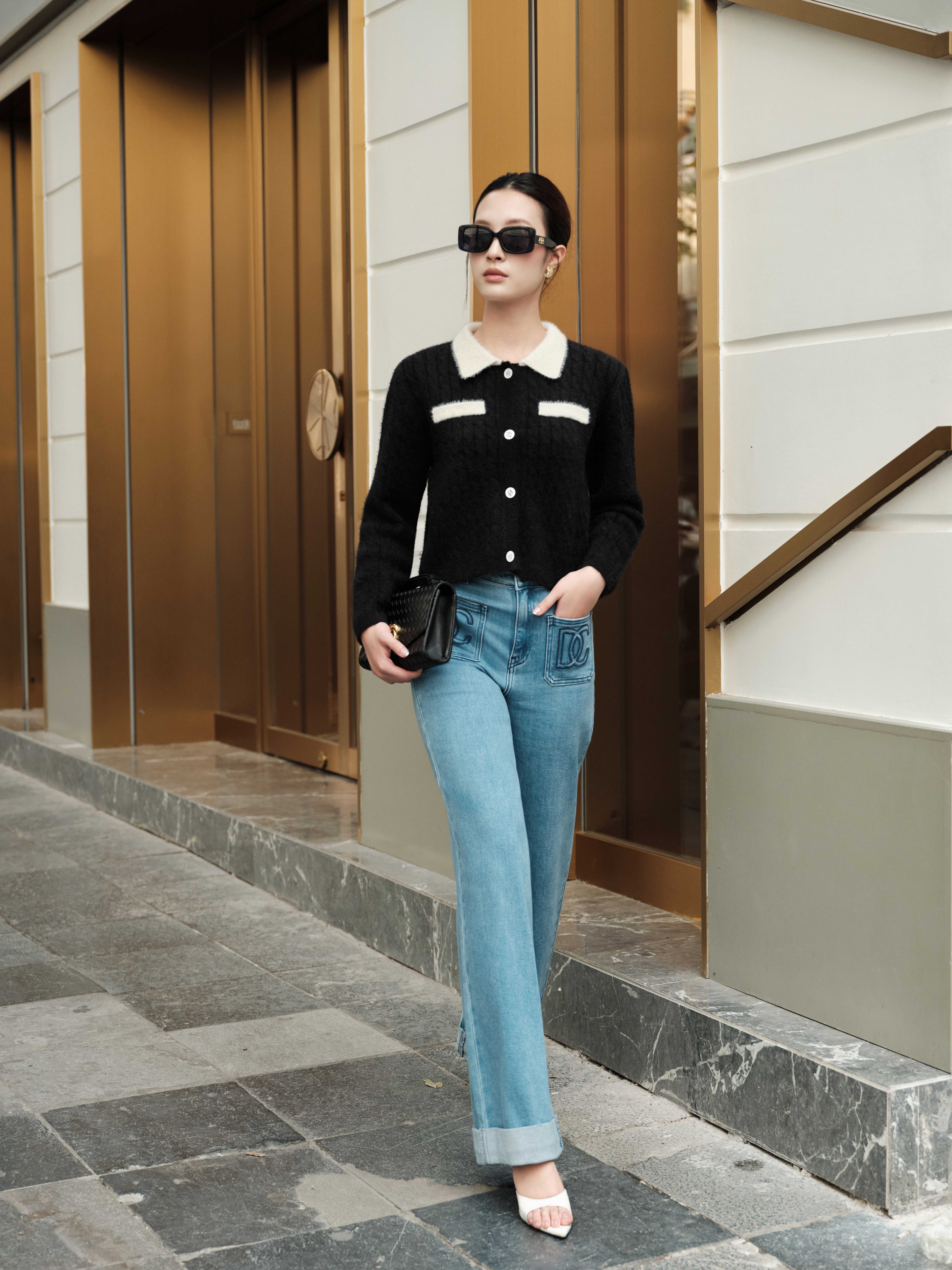 Áo len lông thỏ phối cổ túi ngực-DHC2503