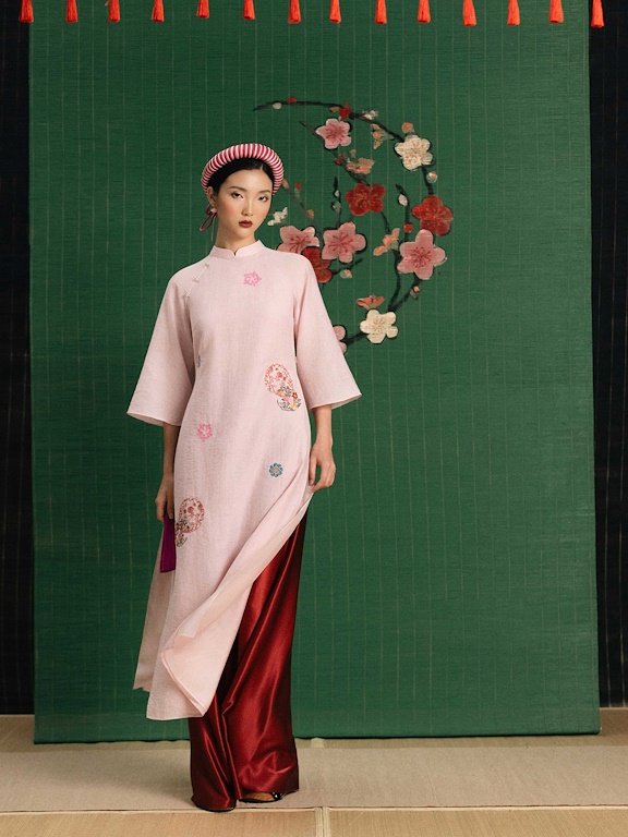 Áo dài Tường Viên