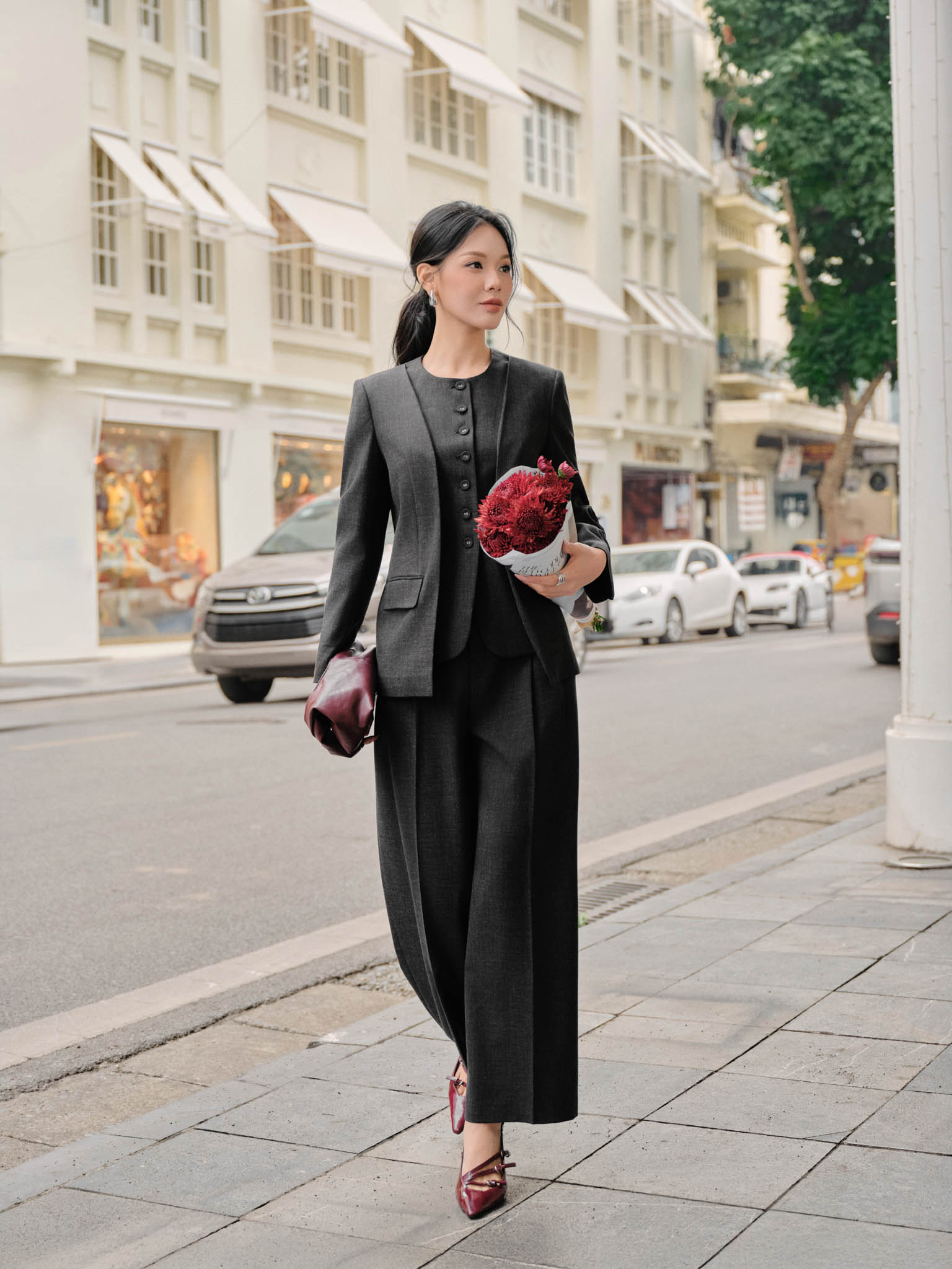 Áo vest cổ tròn 2 vạt rời