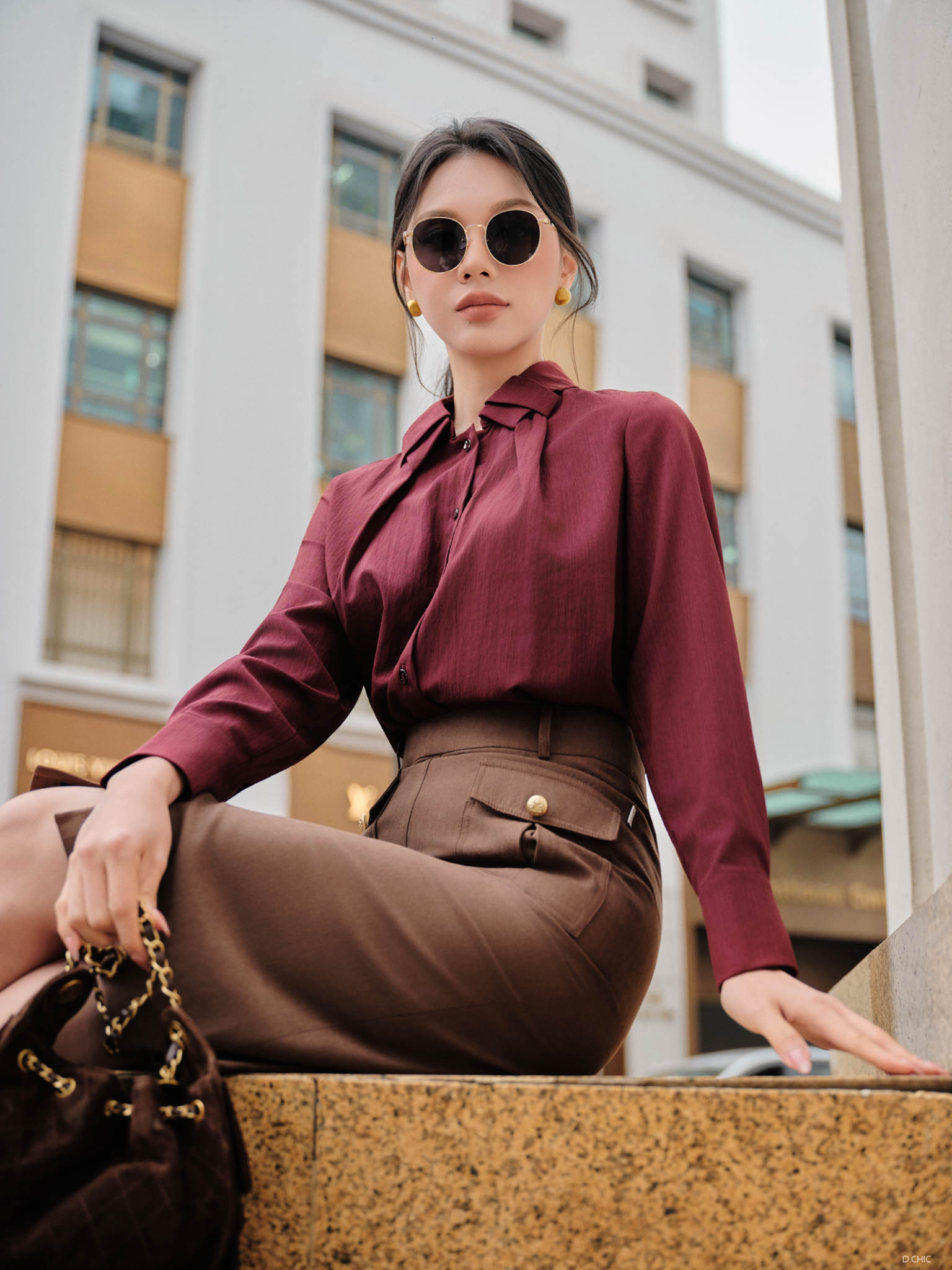 Áo sơ mi cổ cách điệu