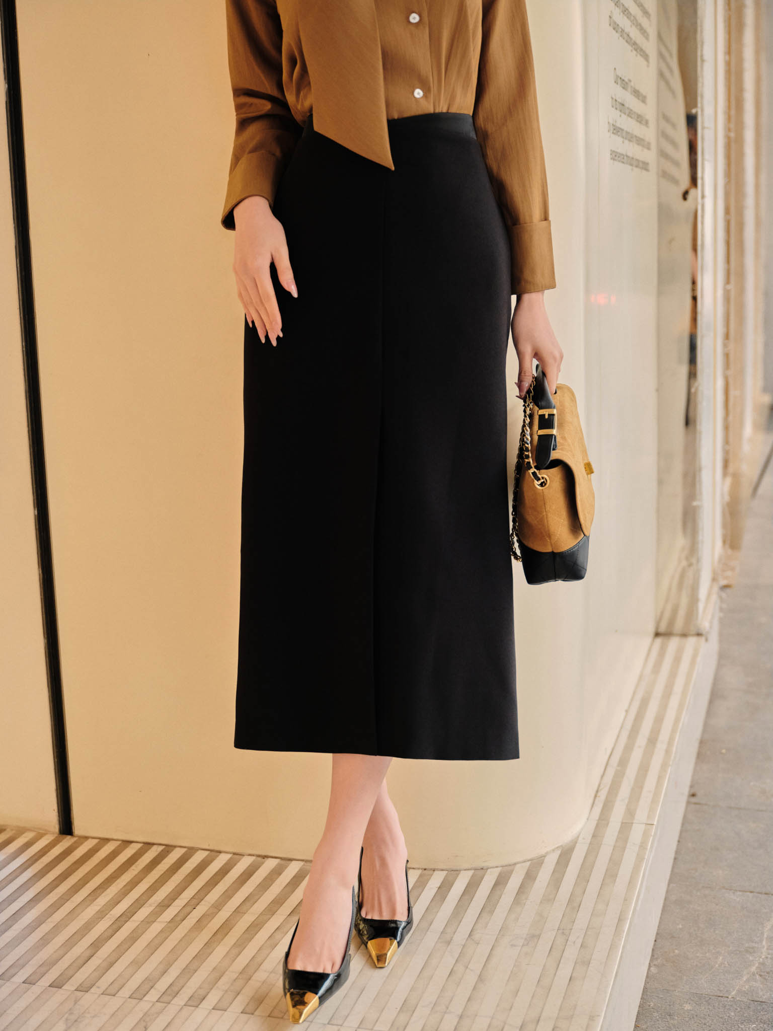 Chân váy midi cạp phối