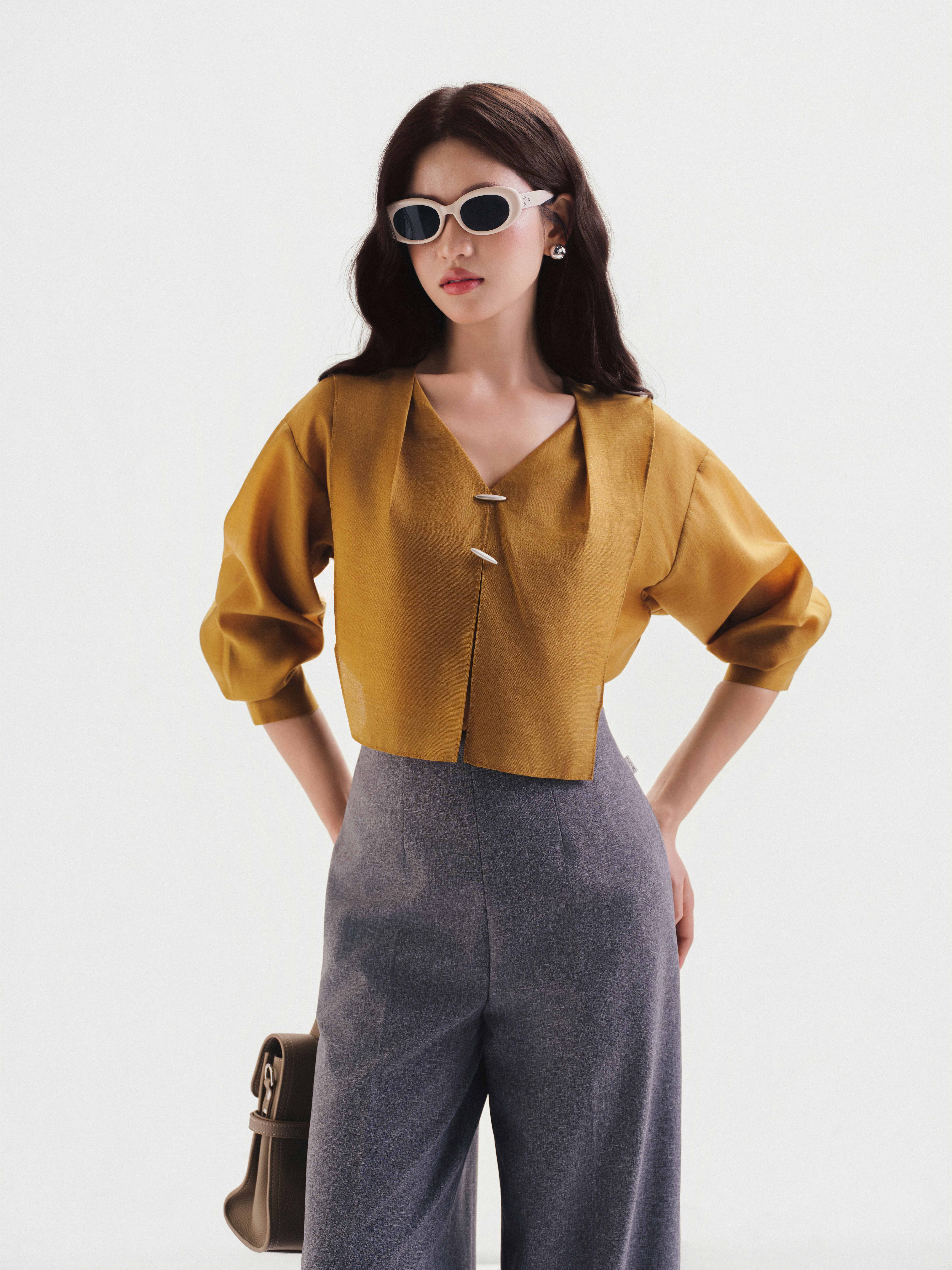 Quần suông cạp V