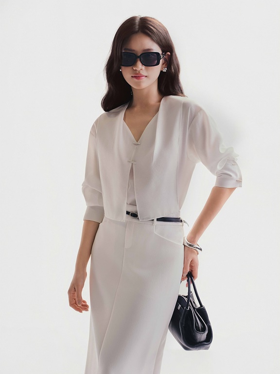 Áo 2 tà cổ gập dài tay