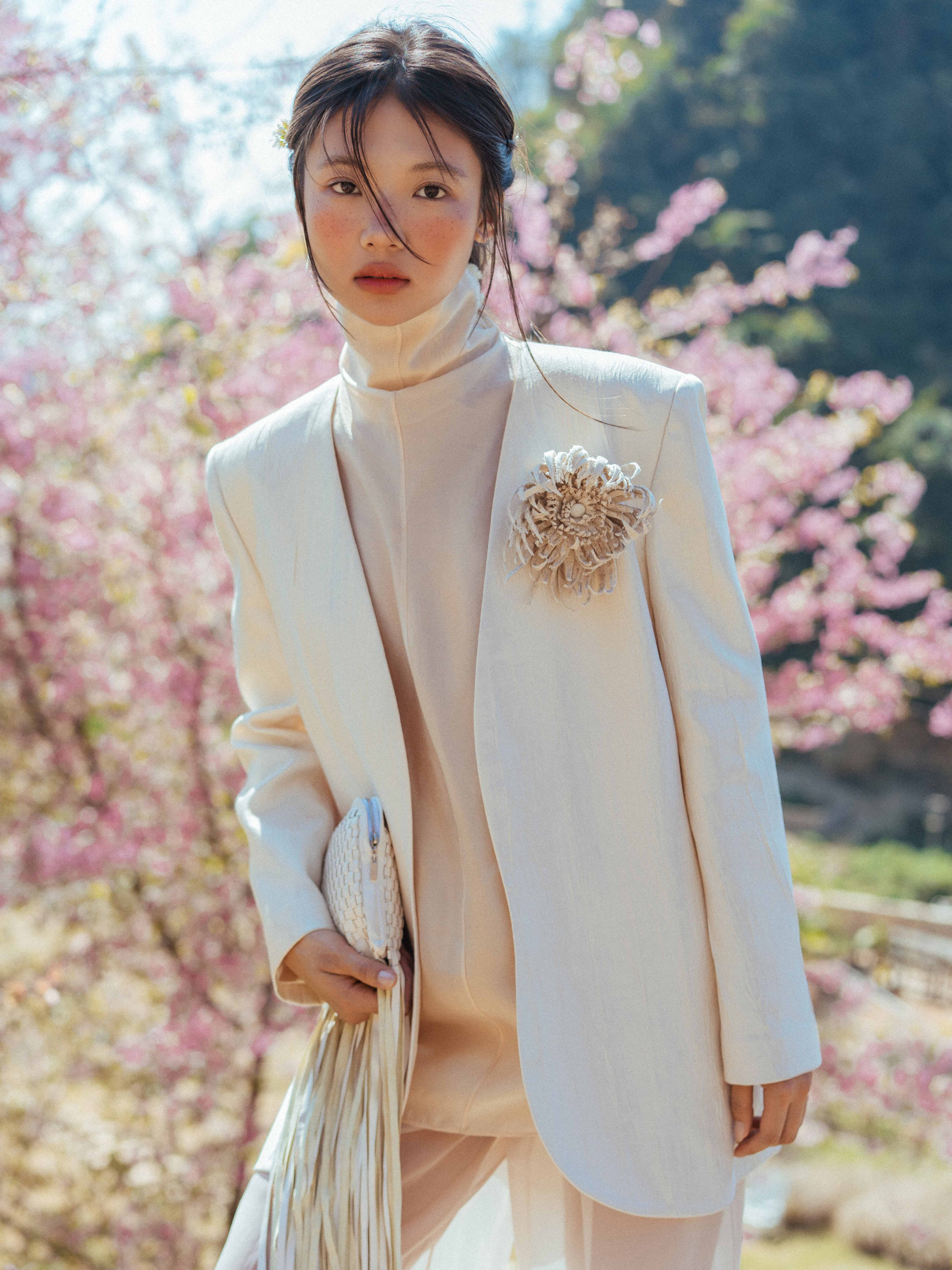 ao-vest-co-v-vat-gau-bo-tron-3161163