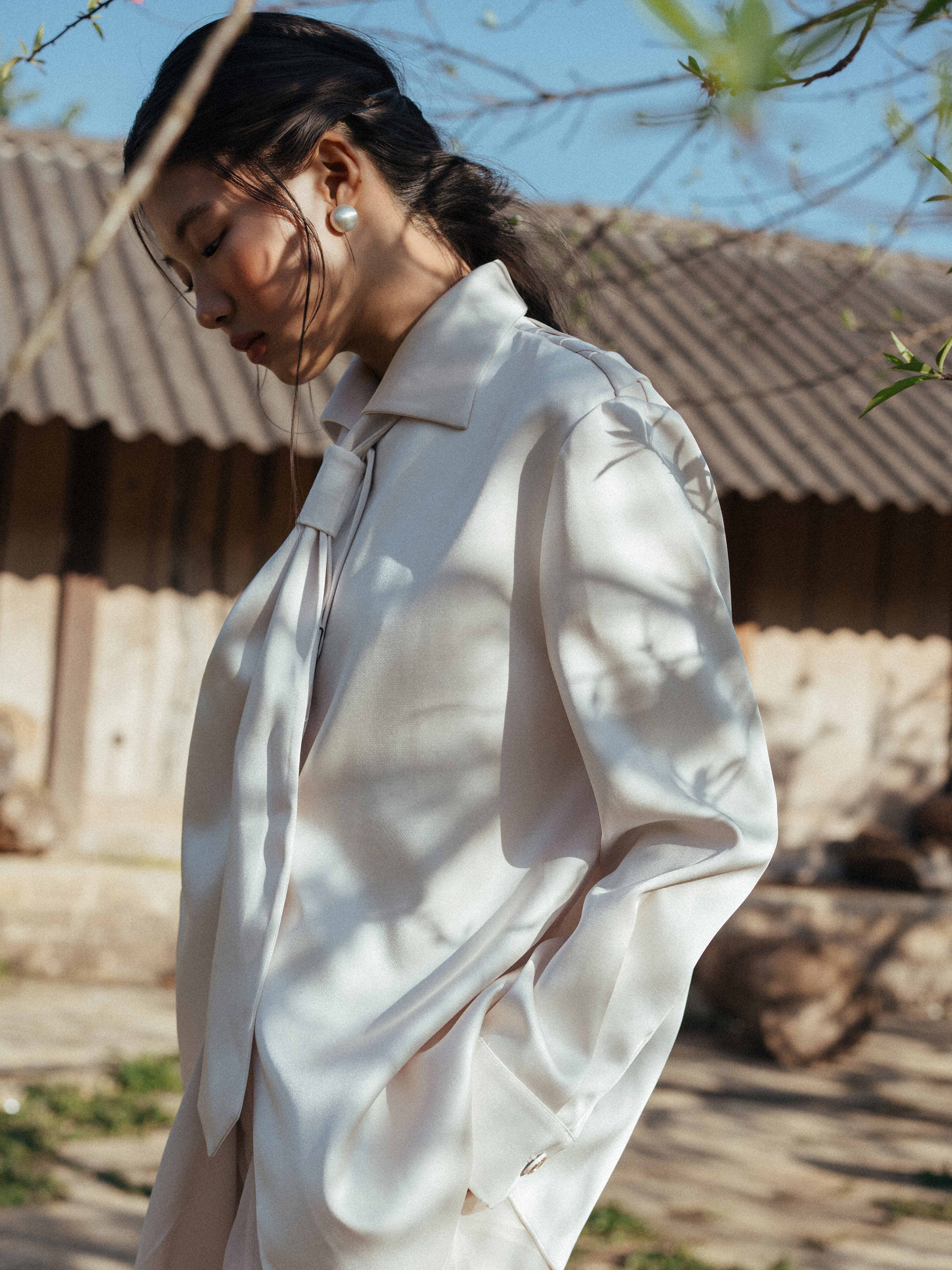 Áo sơ mi suông vạt chéo cavat