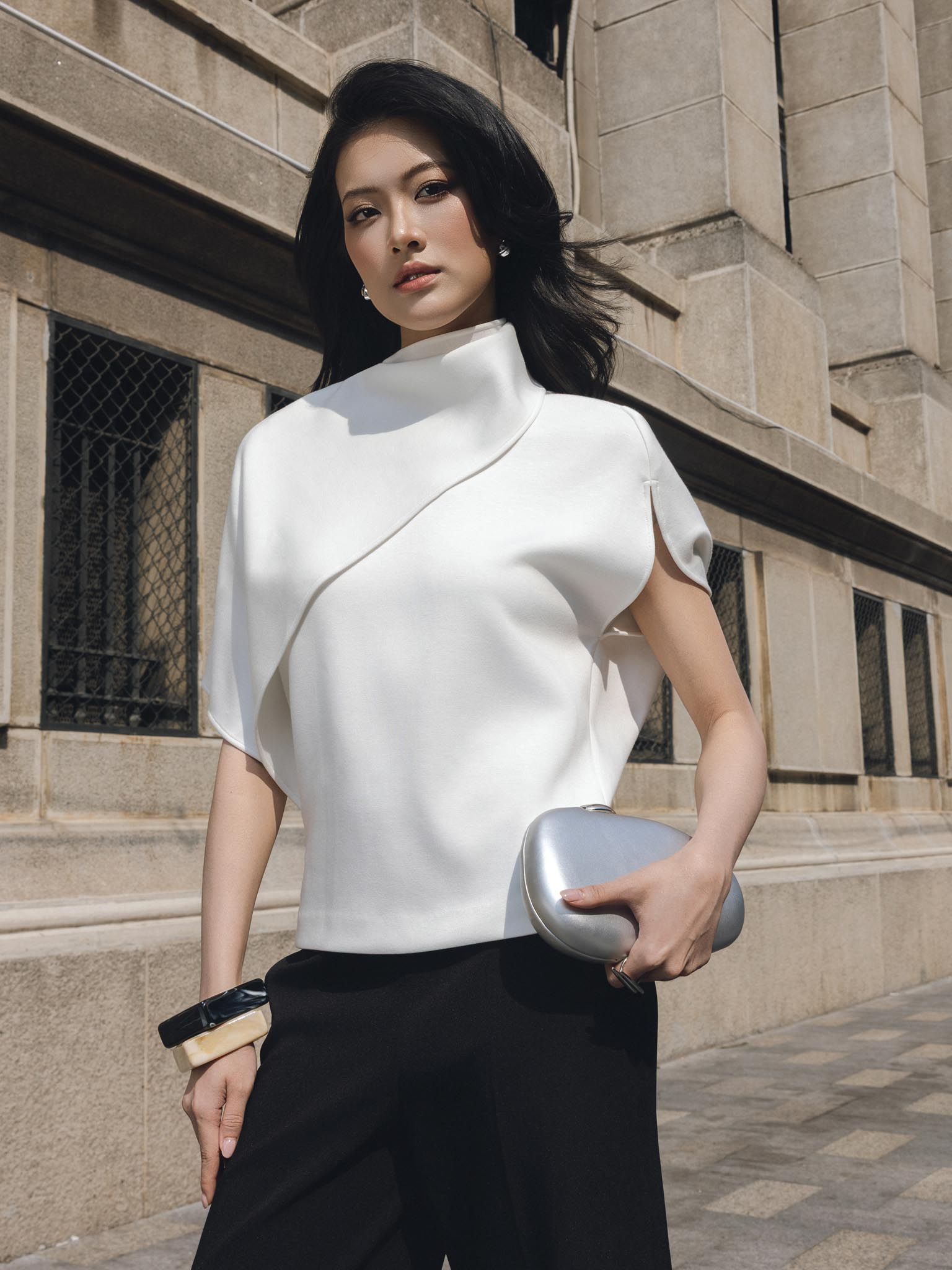 ao-thun-vai-chom-co-khan-2002171