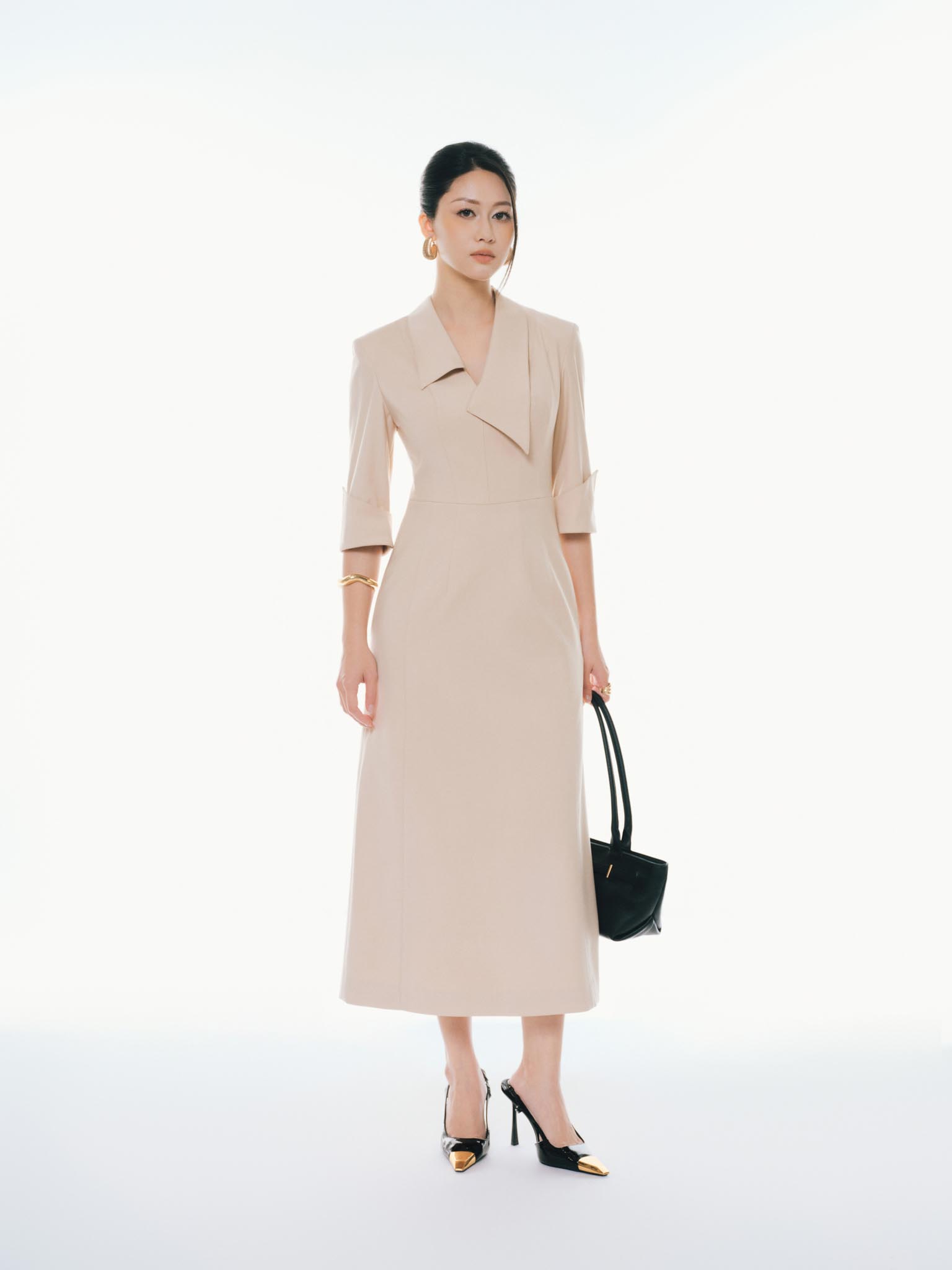 Váy basic cổ bẻ lệch măng séc tay bẻ gập cách điệu