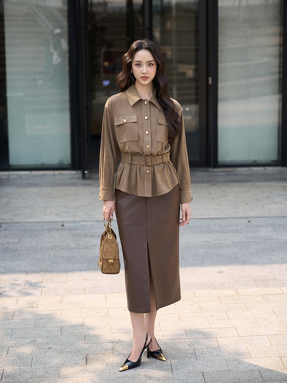 Chân váy da dáng bút chì bổ mảnh xẻ trước