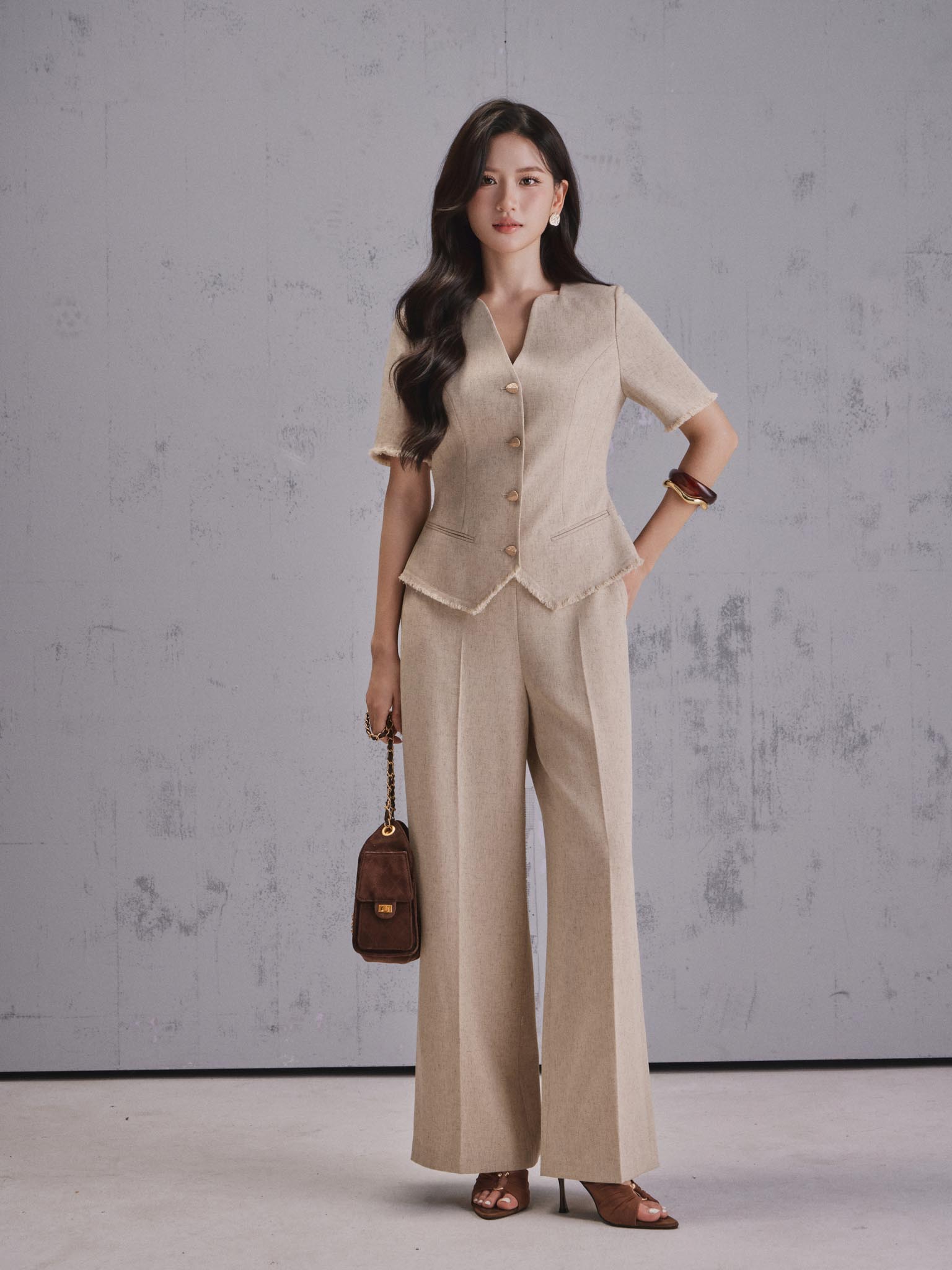 quan-suong-vien-cap-tua-rua_a13411-6536294