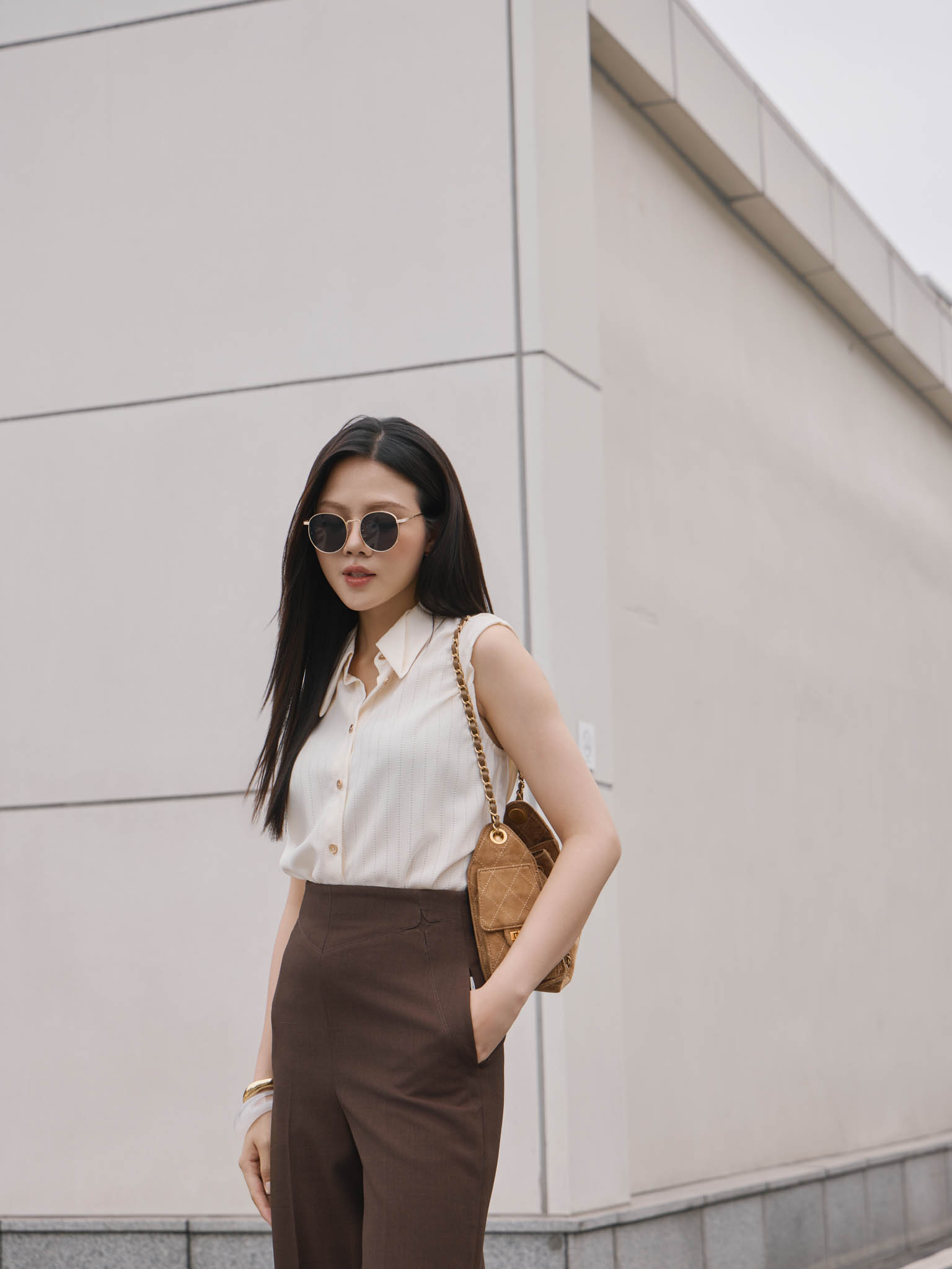 Áo sơ mi kẻ sát nách cổ bẻ cách điệu_CV.1-1249
