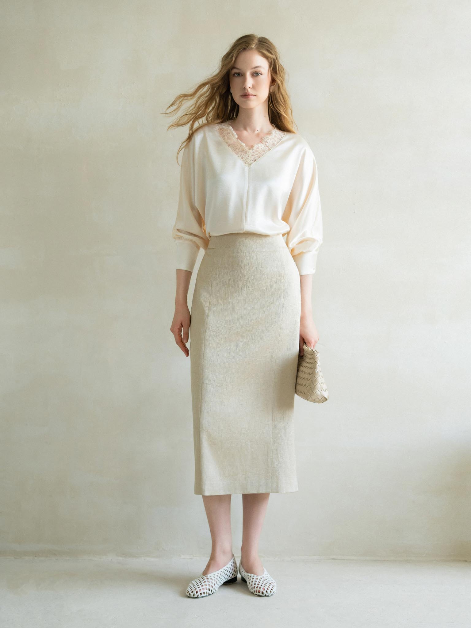 chan-vay-midi-lua-nhan-cap-lien-9750382